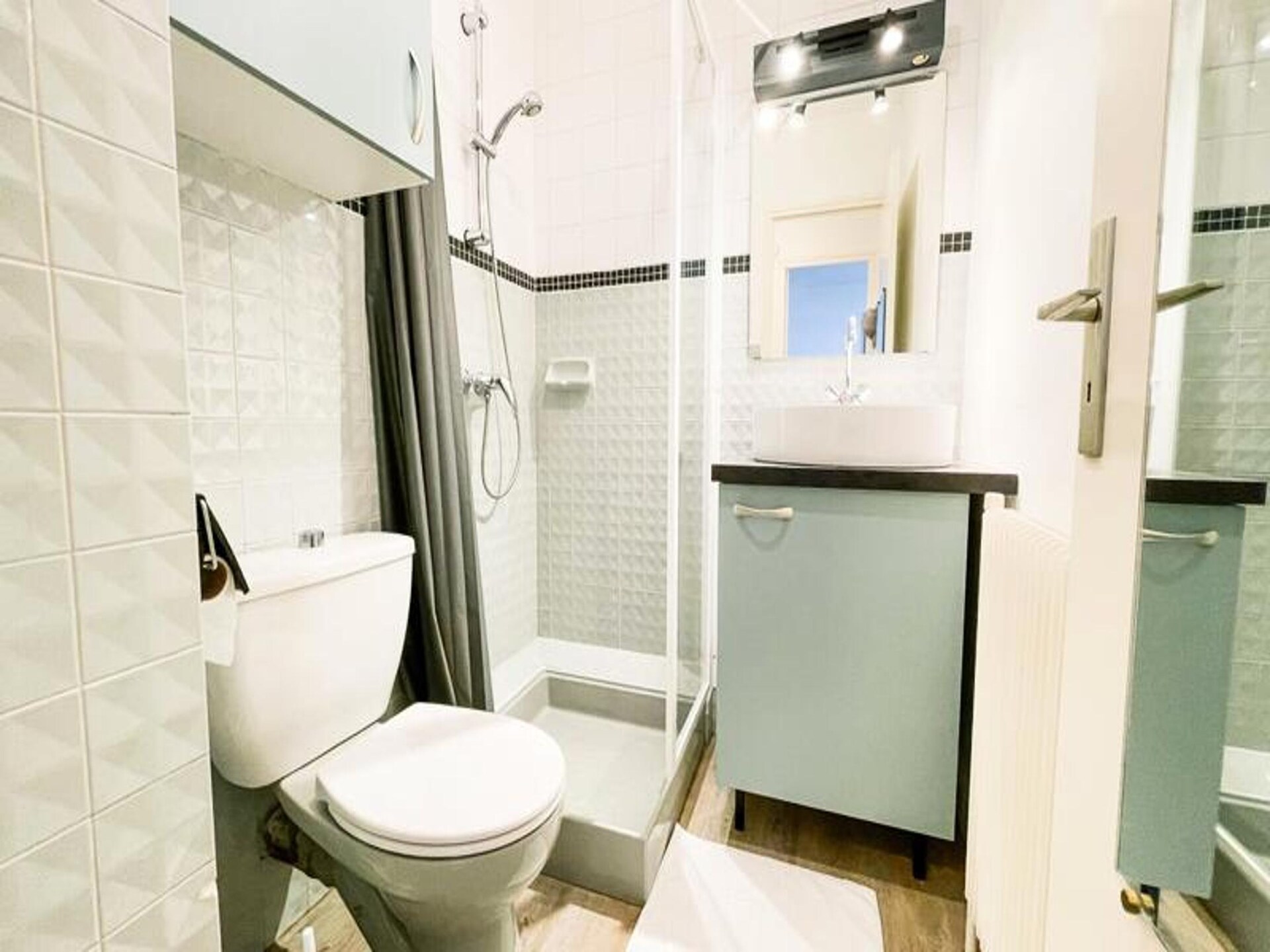Knusse studio met balkon in Grenoble, vlakbij tram en gratis parkeren - foto 21