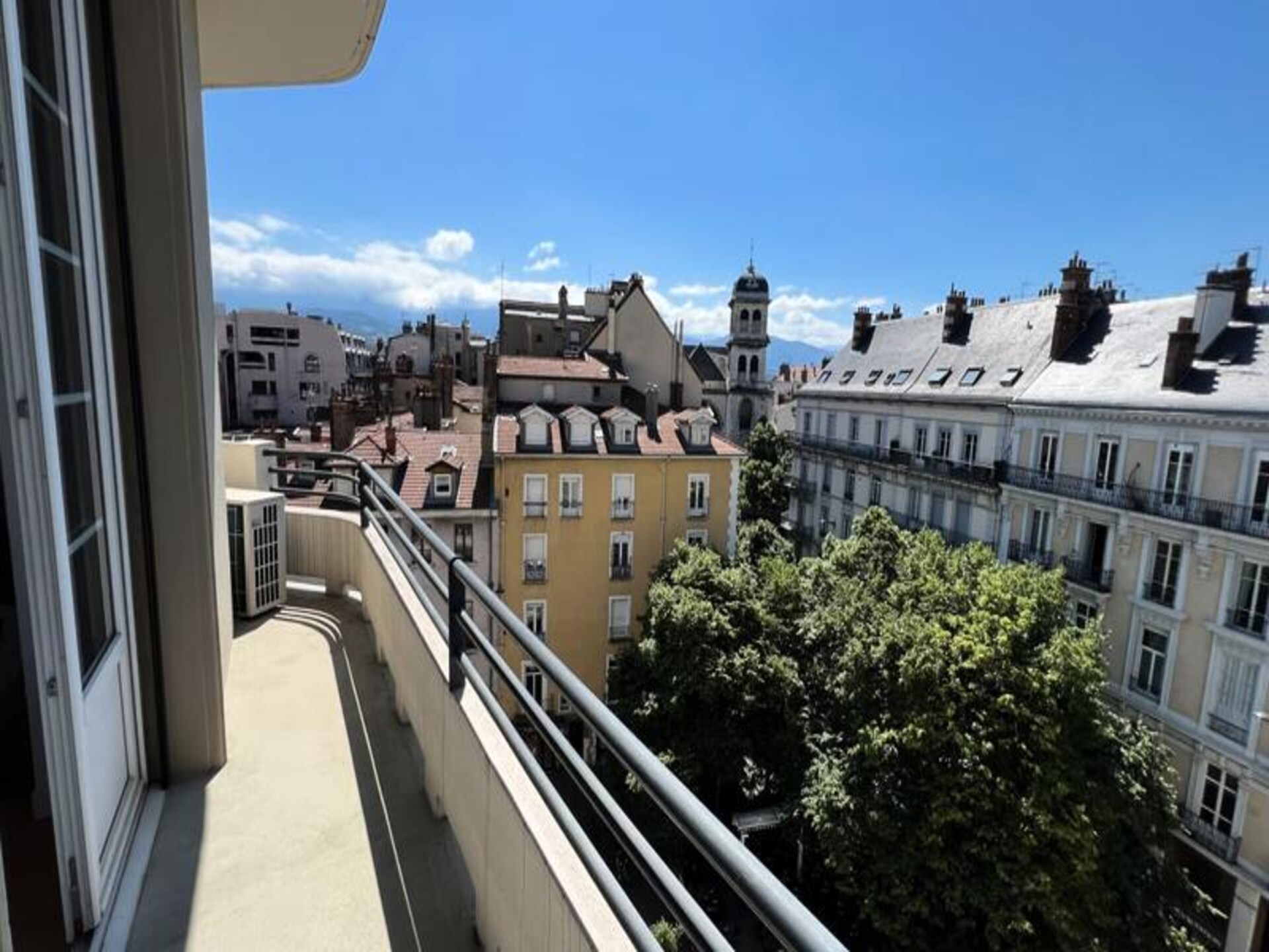 Ruim en koel familie-appartement met 3 slaapkamers in het hart van Grenoble - foto 23