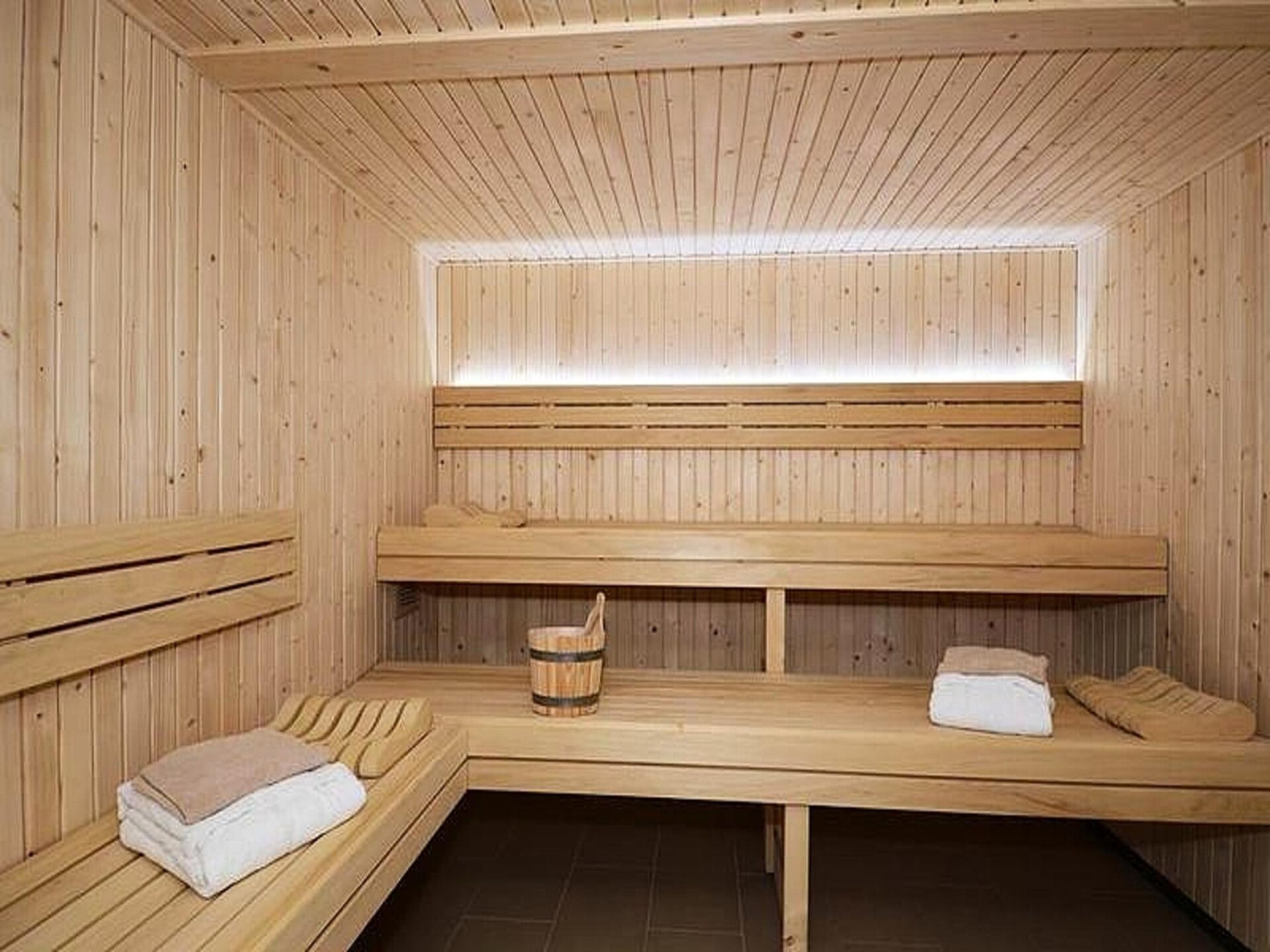 Rustiek appartement voor 5 aan zee in Le Barcarès met zwembad en spa - foto 32