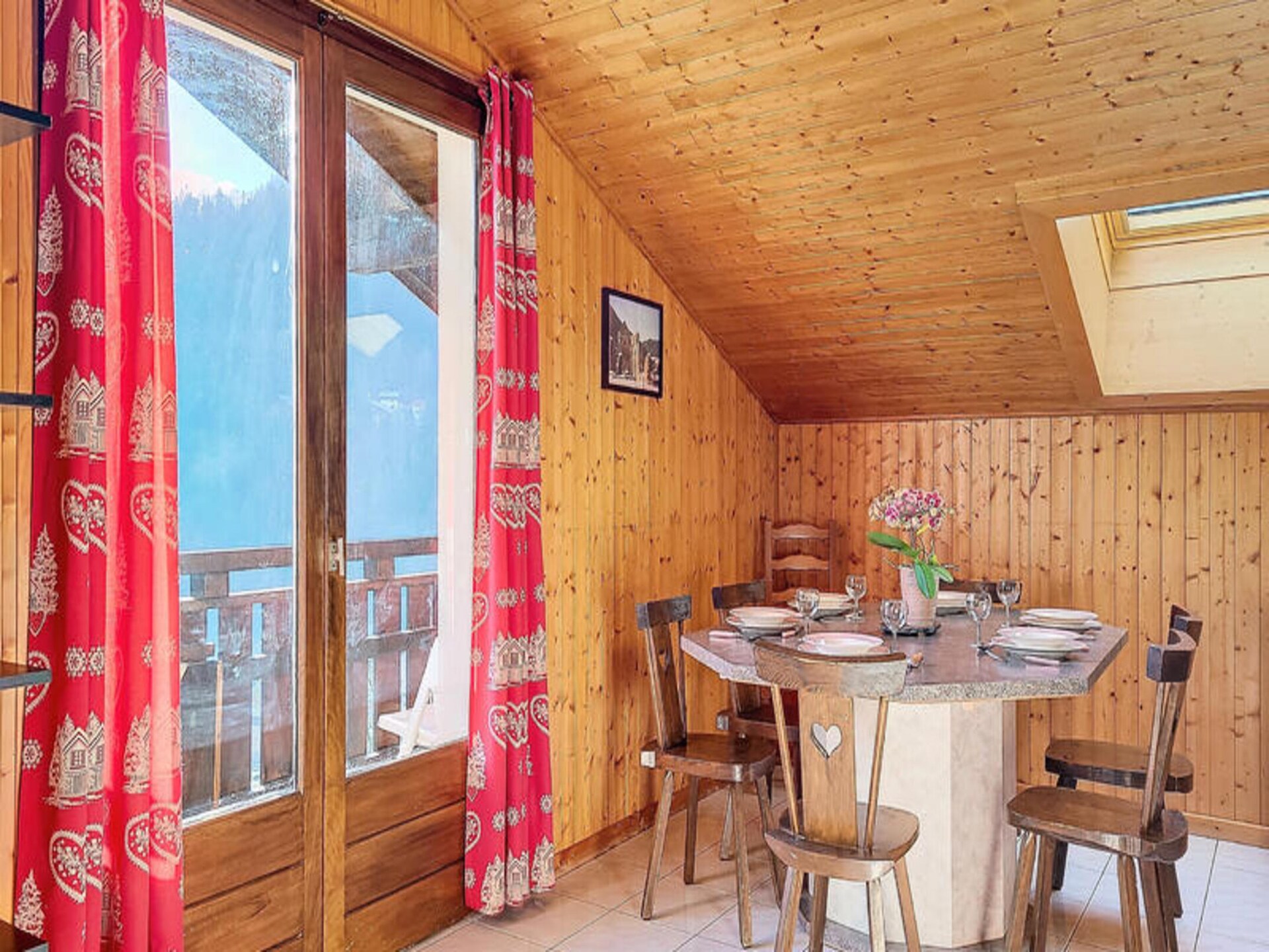 Ruim appartement met bergzicht op de bovenste verdieping in Saint Jean d'Aulps - foto 16