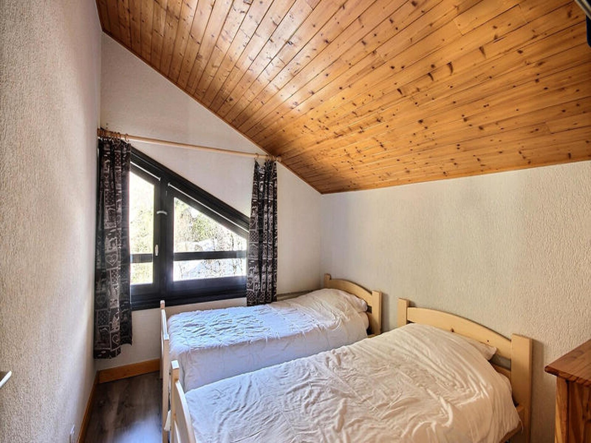 Ruim duplex appartement voor 9 personen in het hart van Saint Jean d'Aulps - foto 23