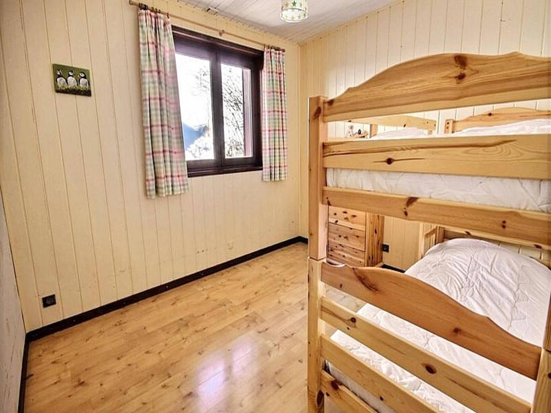 Ruim chalet voor 8 personen met grote tuin, op 5 minuten van de pistes - foto 19