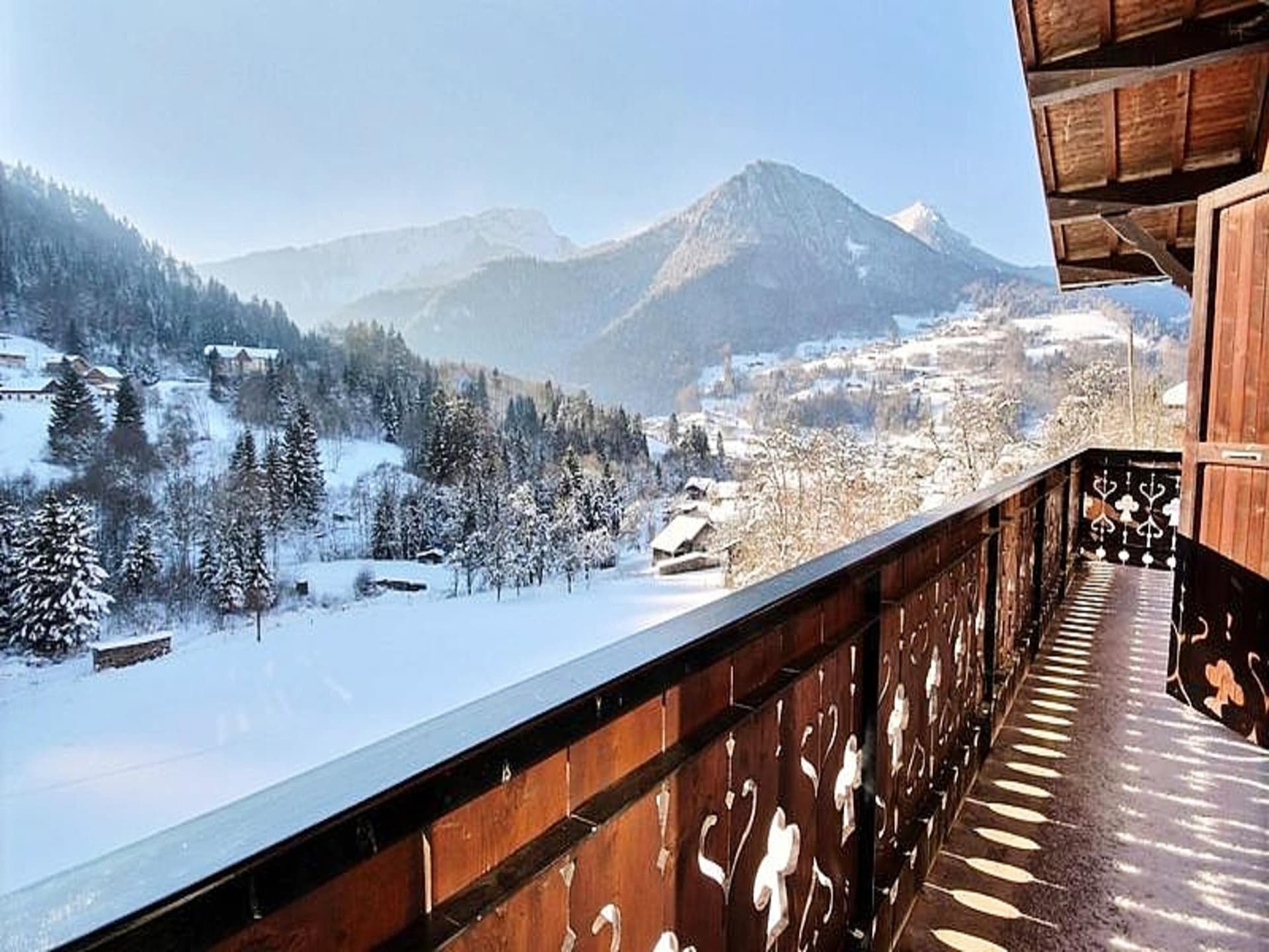 Ruim chalet voor 8 personen met grote tuin, op 5 minuten van de pistes - foto 35