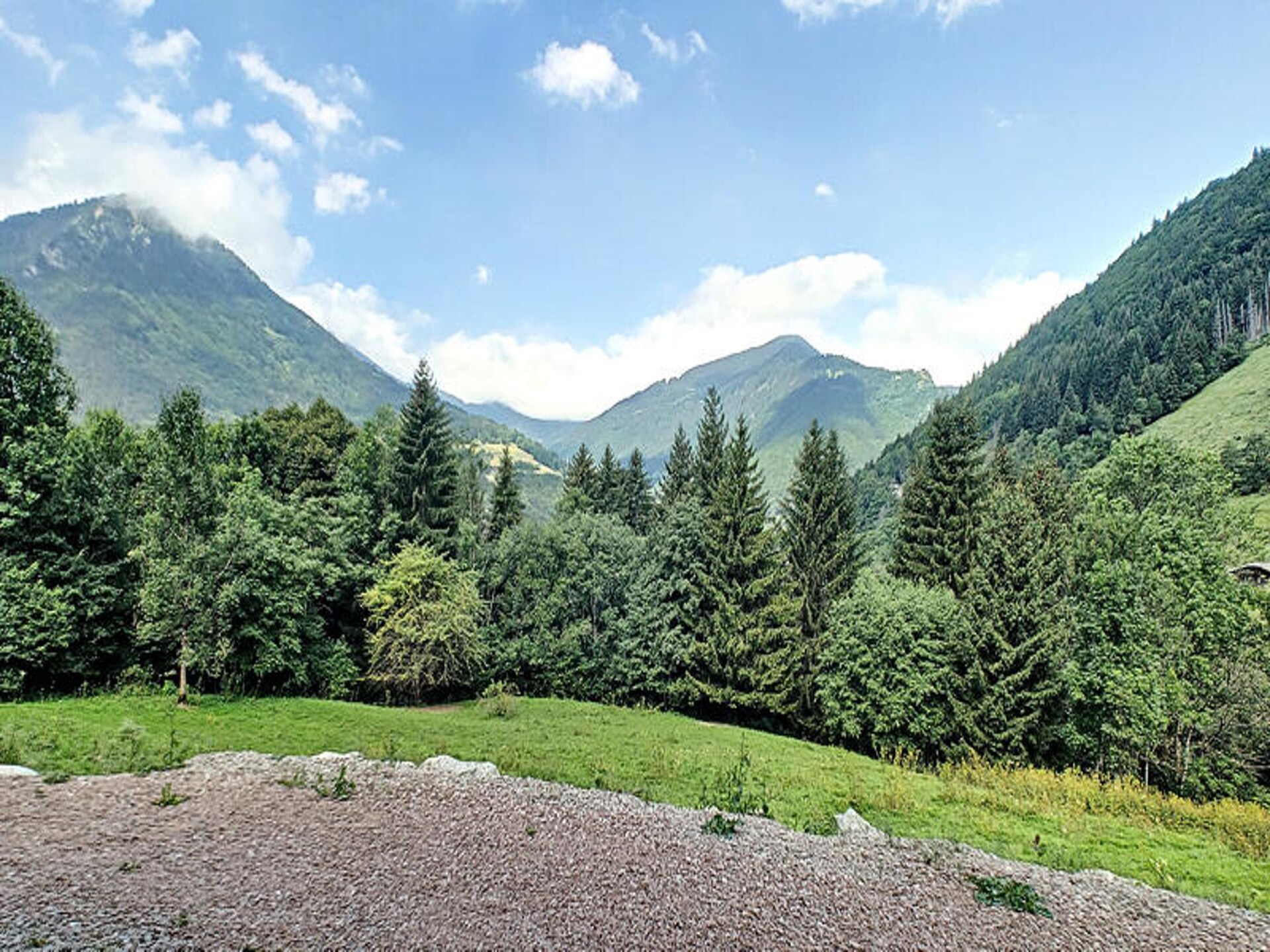 Rustiek appartement met panoramisch terras nabij de pistes van Saint Jean d'Aulps - foto 33