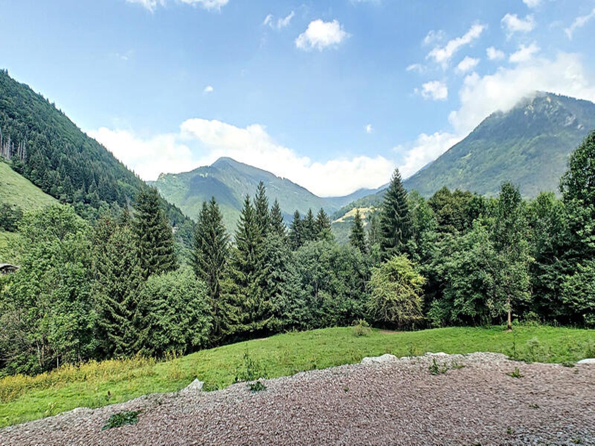 Rustiek appartement met panoramisch terras nabij de pistes van Saint Jean d'Aulps - foto 15
