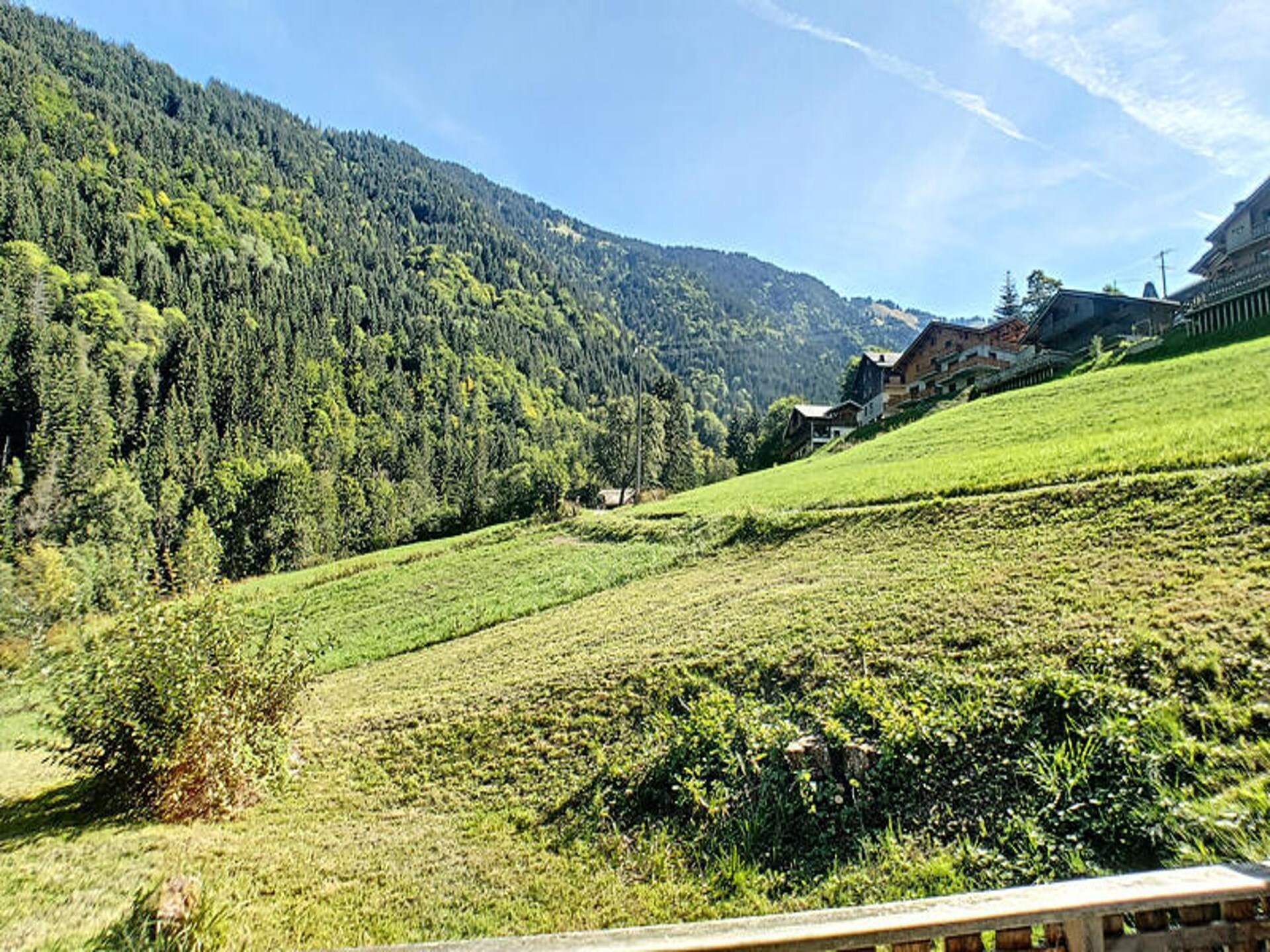 Rustiek appartement met panoramisch terras nabij de pistes van Saint Jean d'Aulps - foto 34