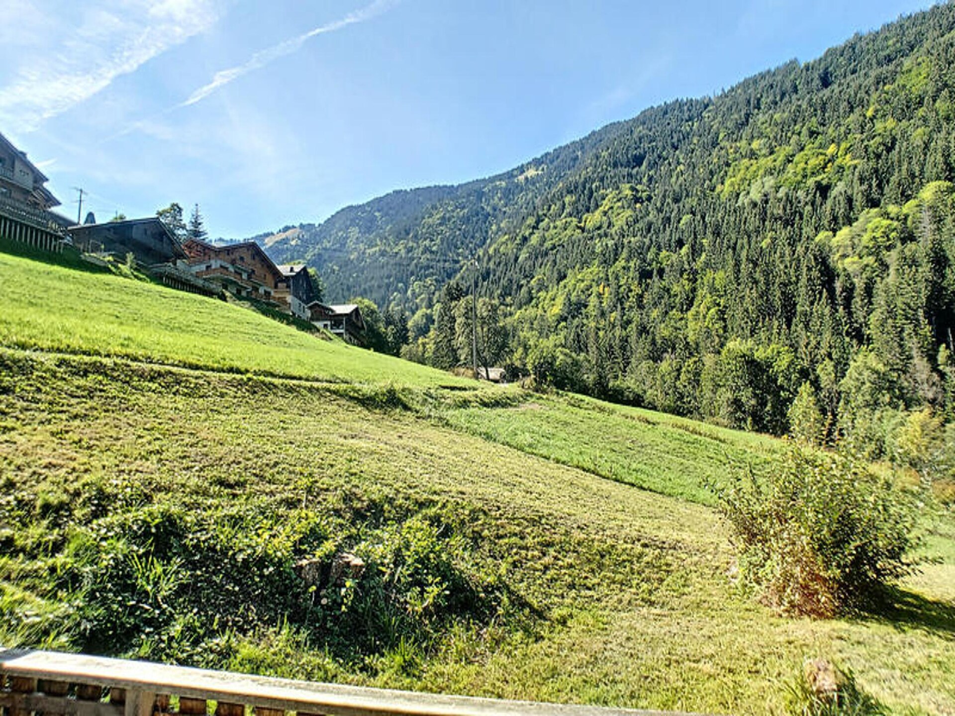 Rustiek appartement met panoramisch terras nabij de pistes van Saint Jean d'Aulps - foto 18