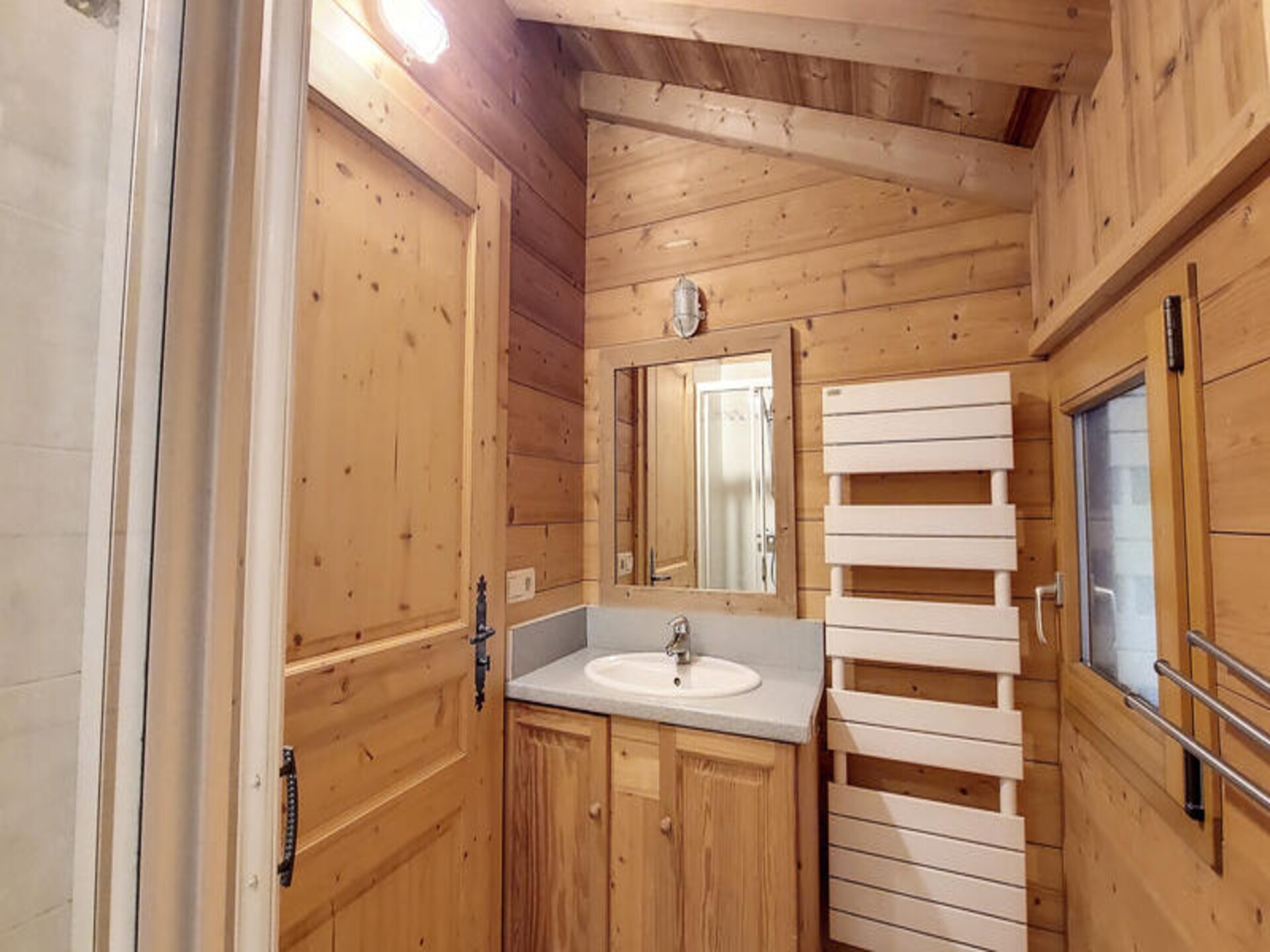 Ruim chalet voor 8 personen aan de voet van de pistes in Saint Jean d'Aulps - foto 20