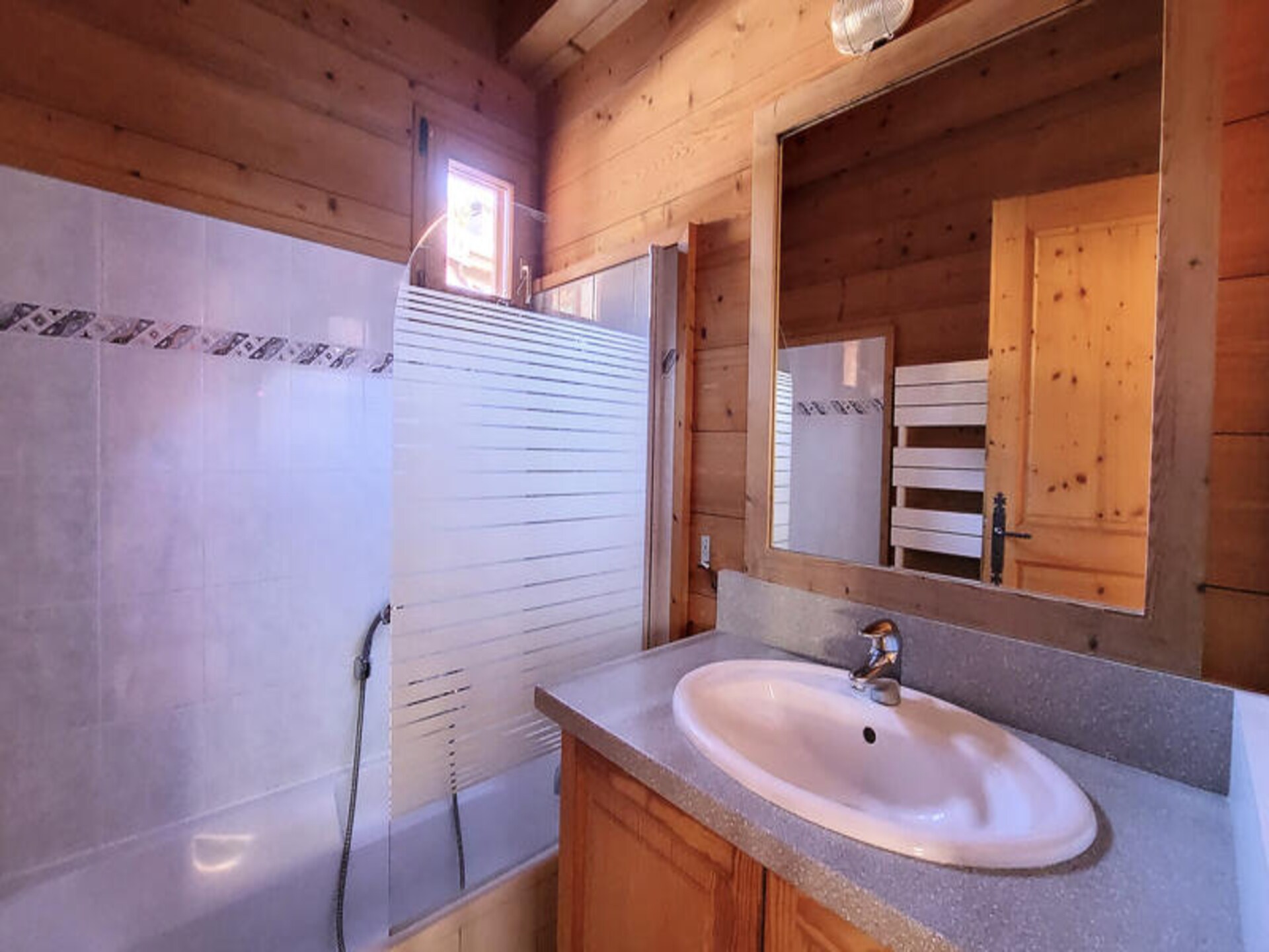 Ruim chalet voor 8 personen aan de voet van de pistes in Saint Jean d'Aulps - foto 26