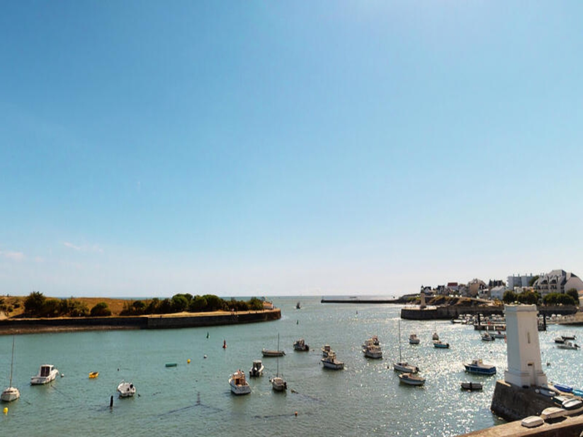 Licht appartement met havenzicht op 700m van strand in Saint-Gilles-Croix-de-Vie - foto 1