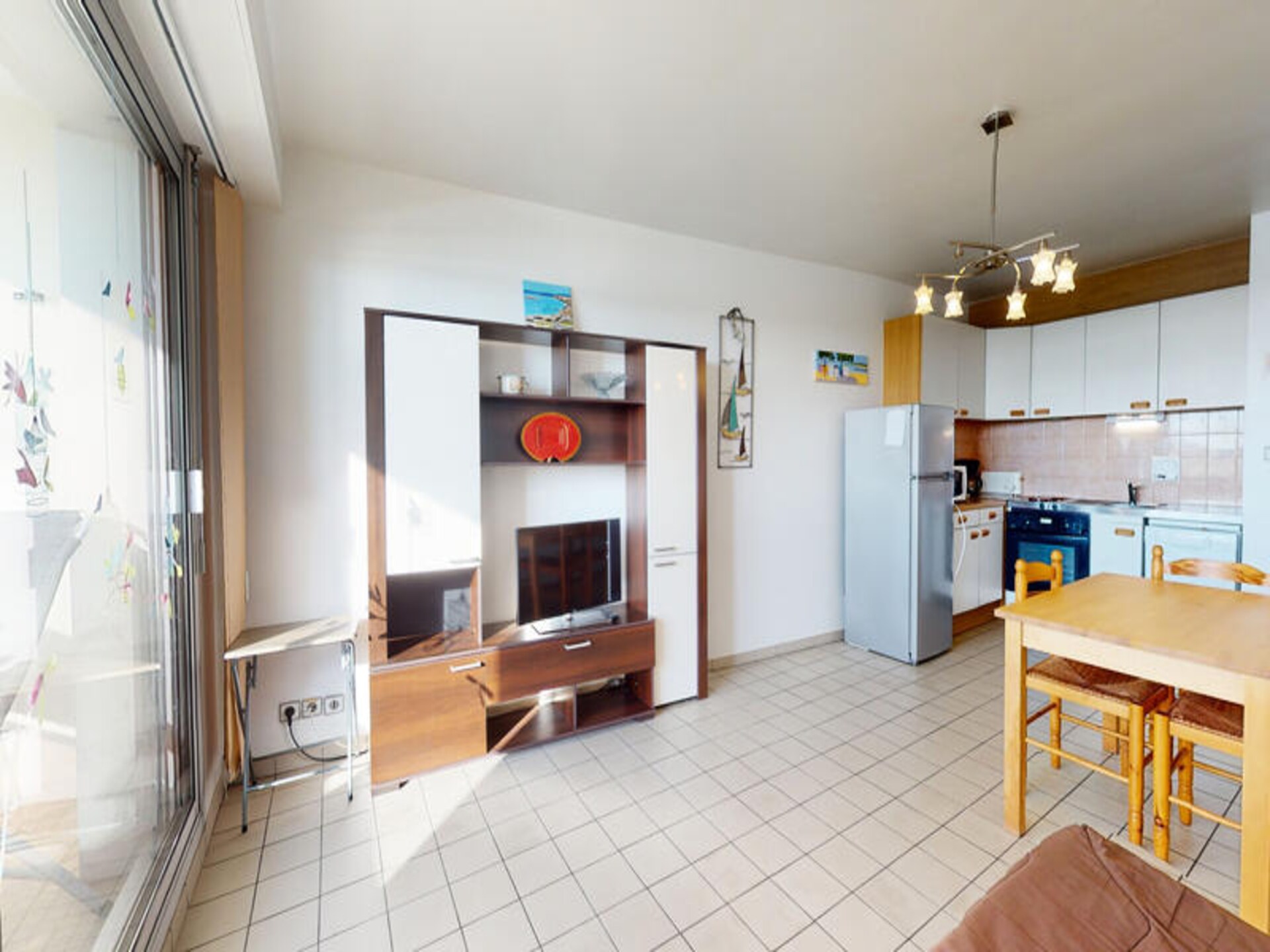Licht appartement met havenzicht op 700m van strand in Saint-Gilles-Croix-de-Vie - foto 8