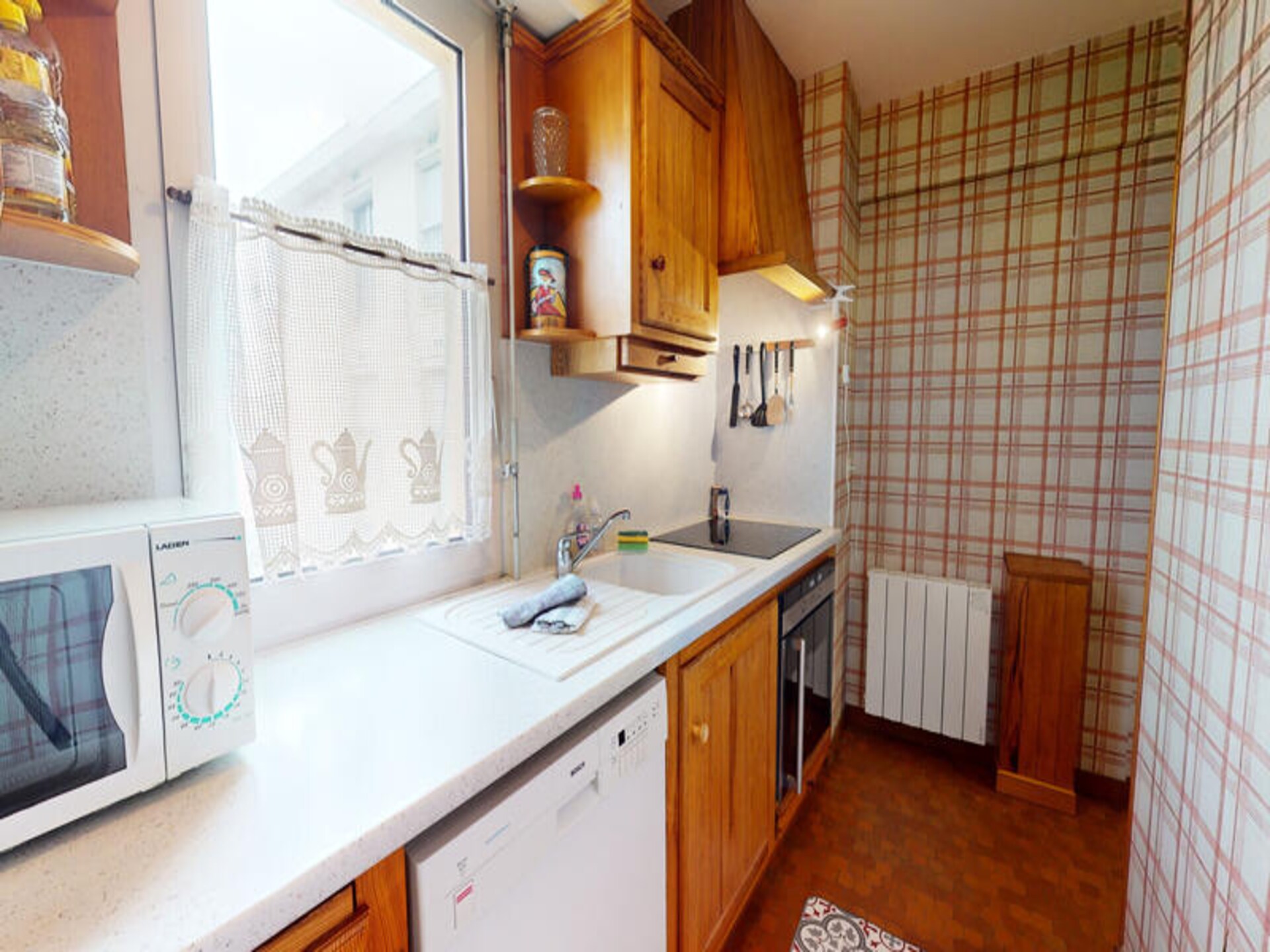Licht appartement op 2e verdieping met balkon, garage en nabij strand Boisvinet - foto 11