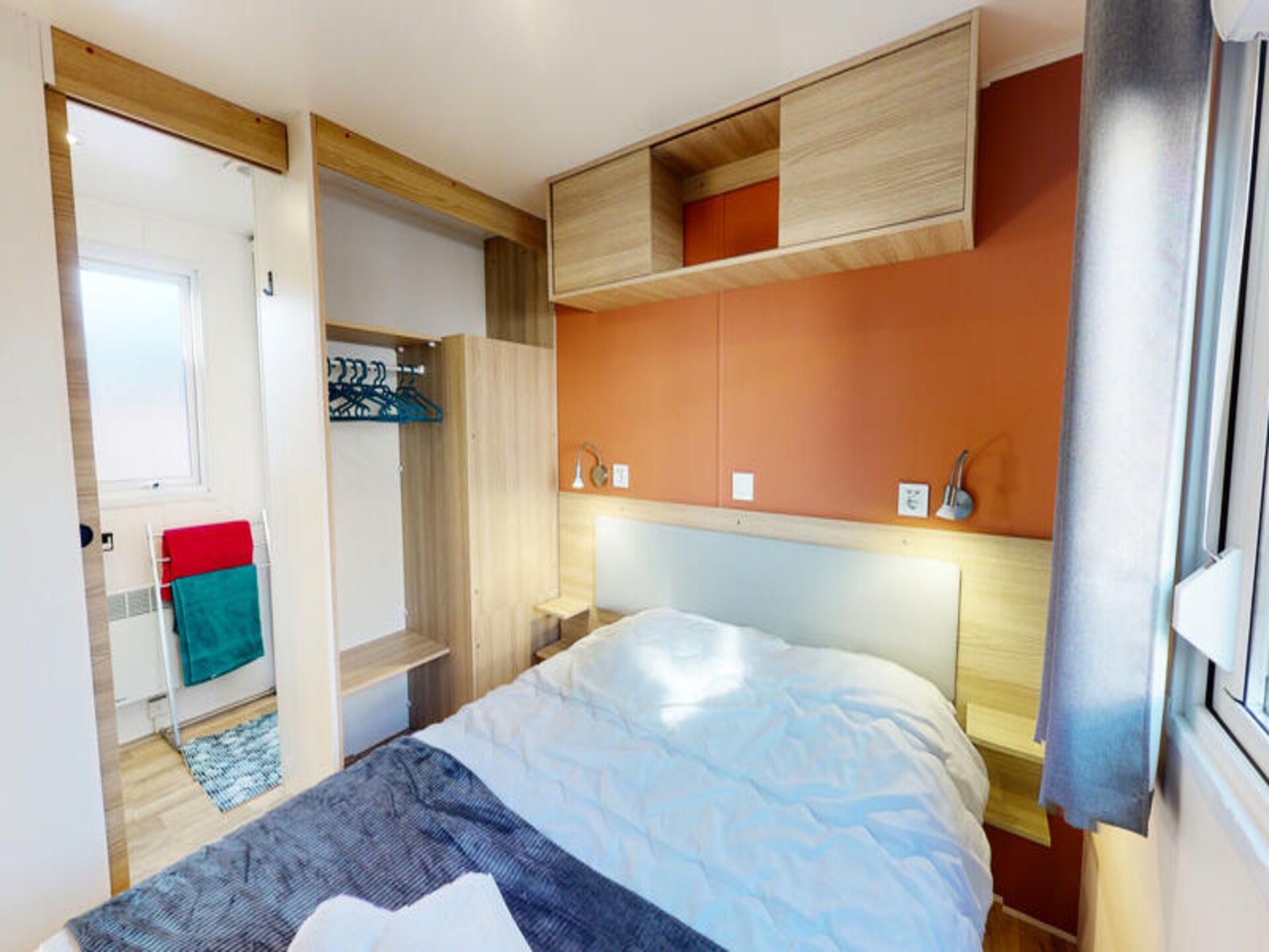 Luxe stacaravan voor 6 personen met zwembad, op 1,5 km van het strand - foto 15