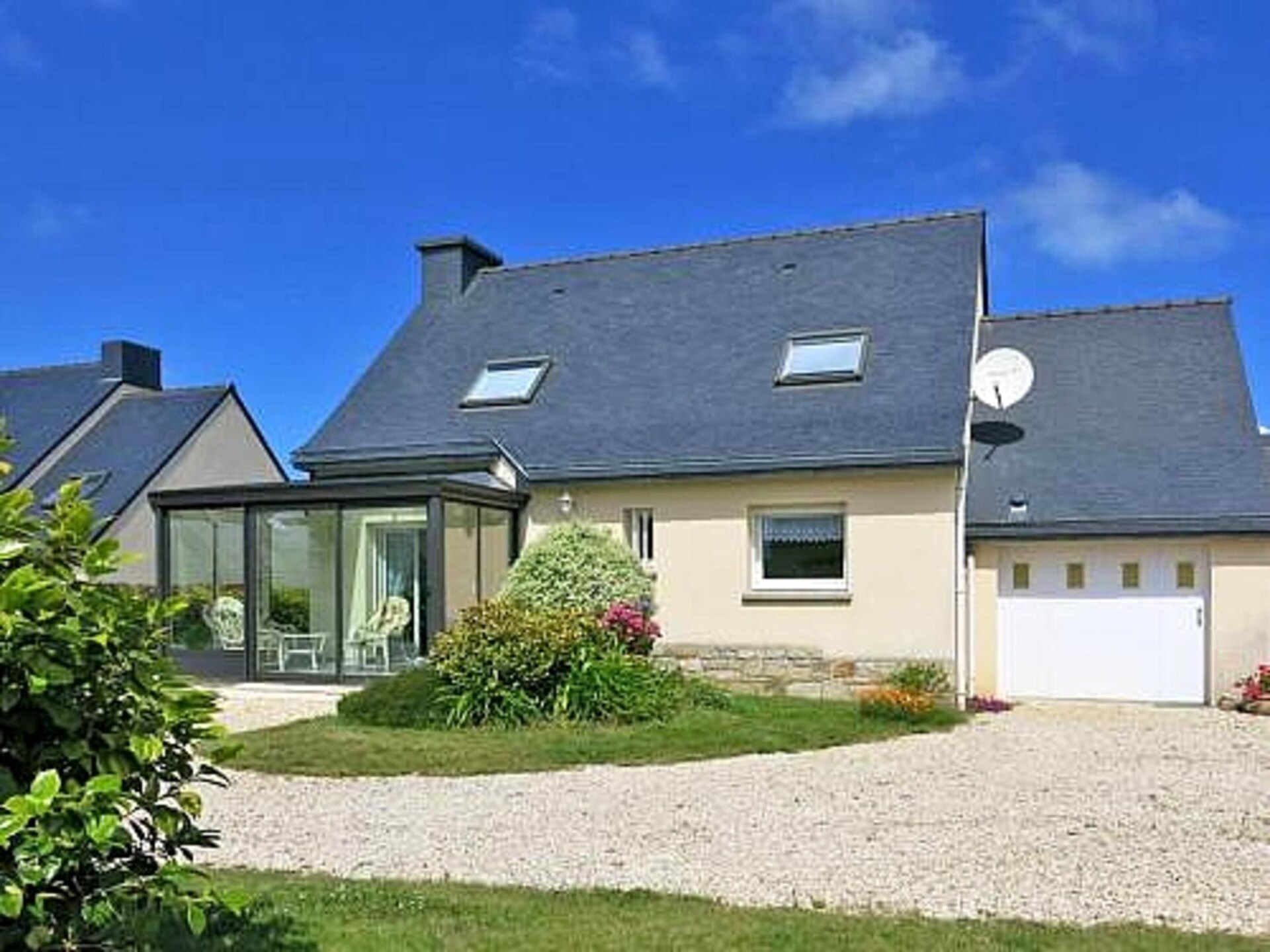 Ruim vakantiehuis met ommuurde tuin bij de Golf van Morbihan, Sarzeau - foto 33