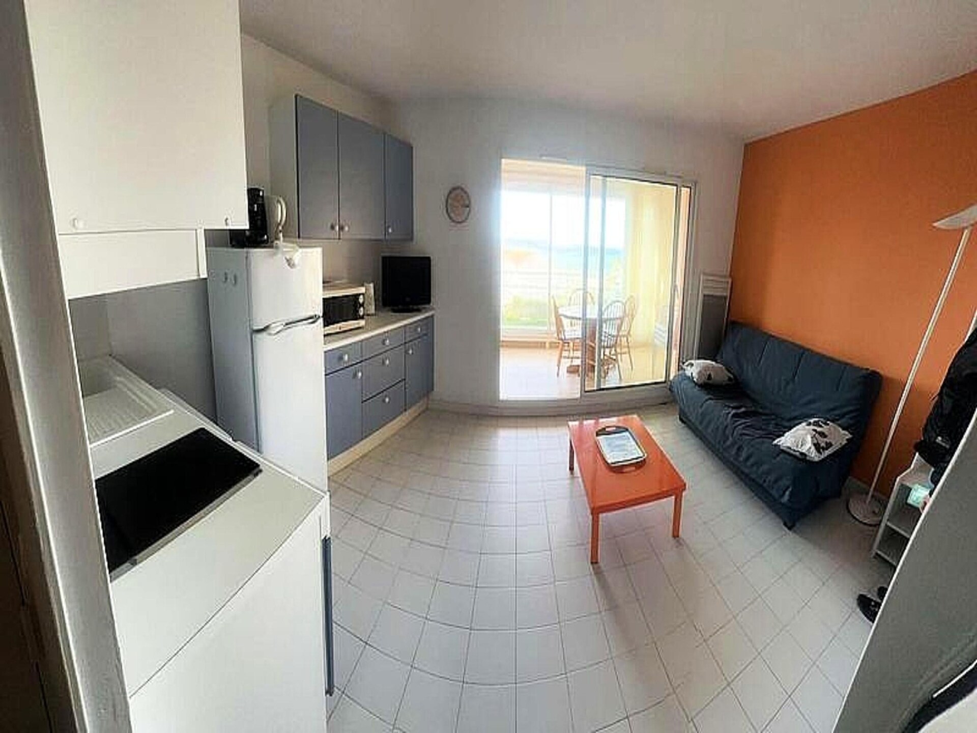 Appartement aan zee bij de haven van Coudoulière met zwembad - foto 13