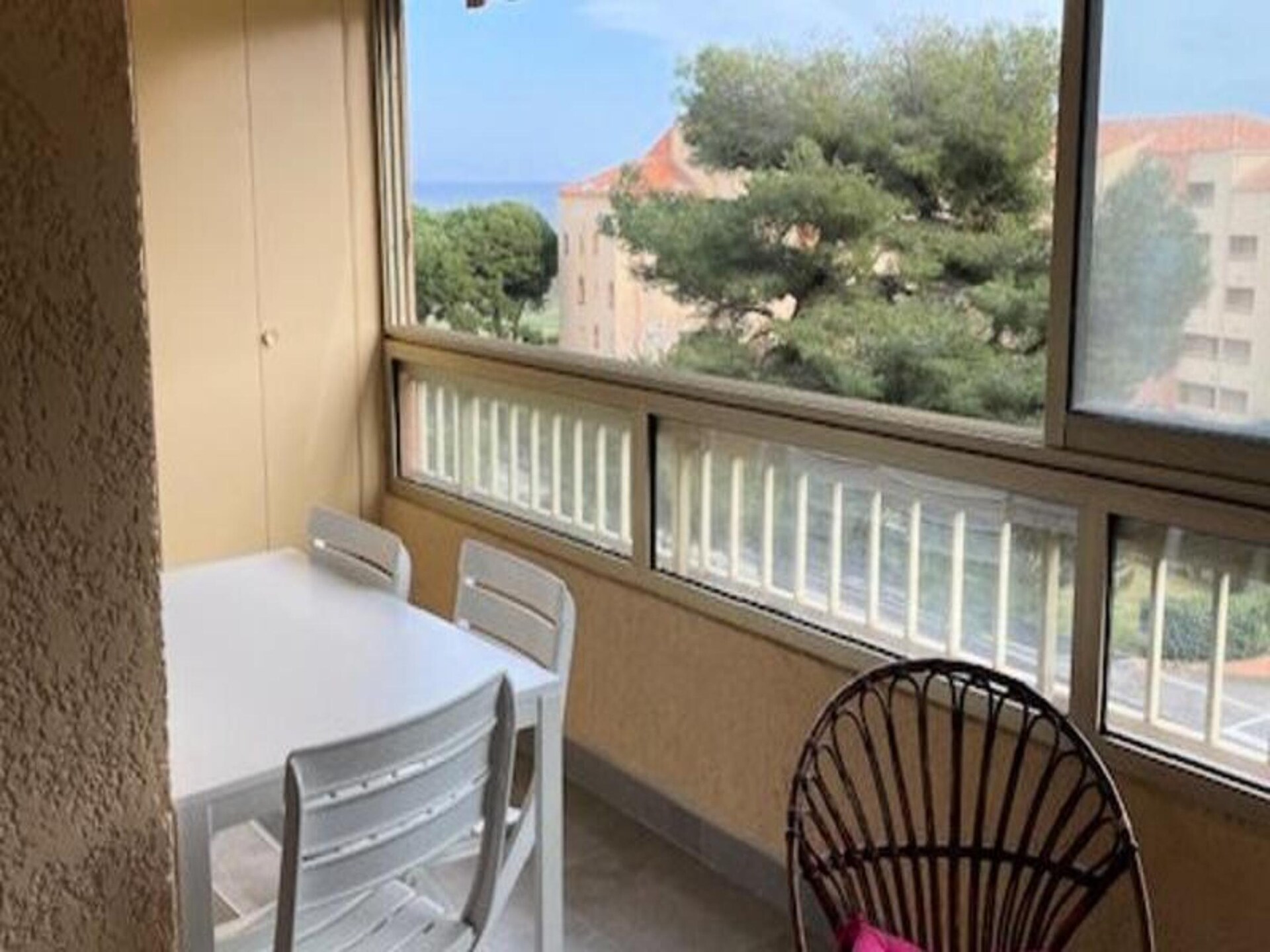 Licht appartement op loopafstand van strand in Six Fours les Plages - foto 7