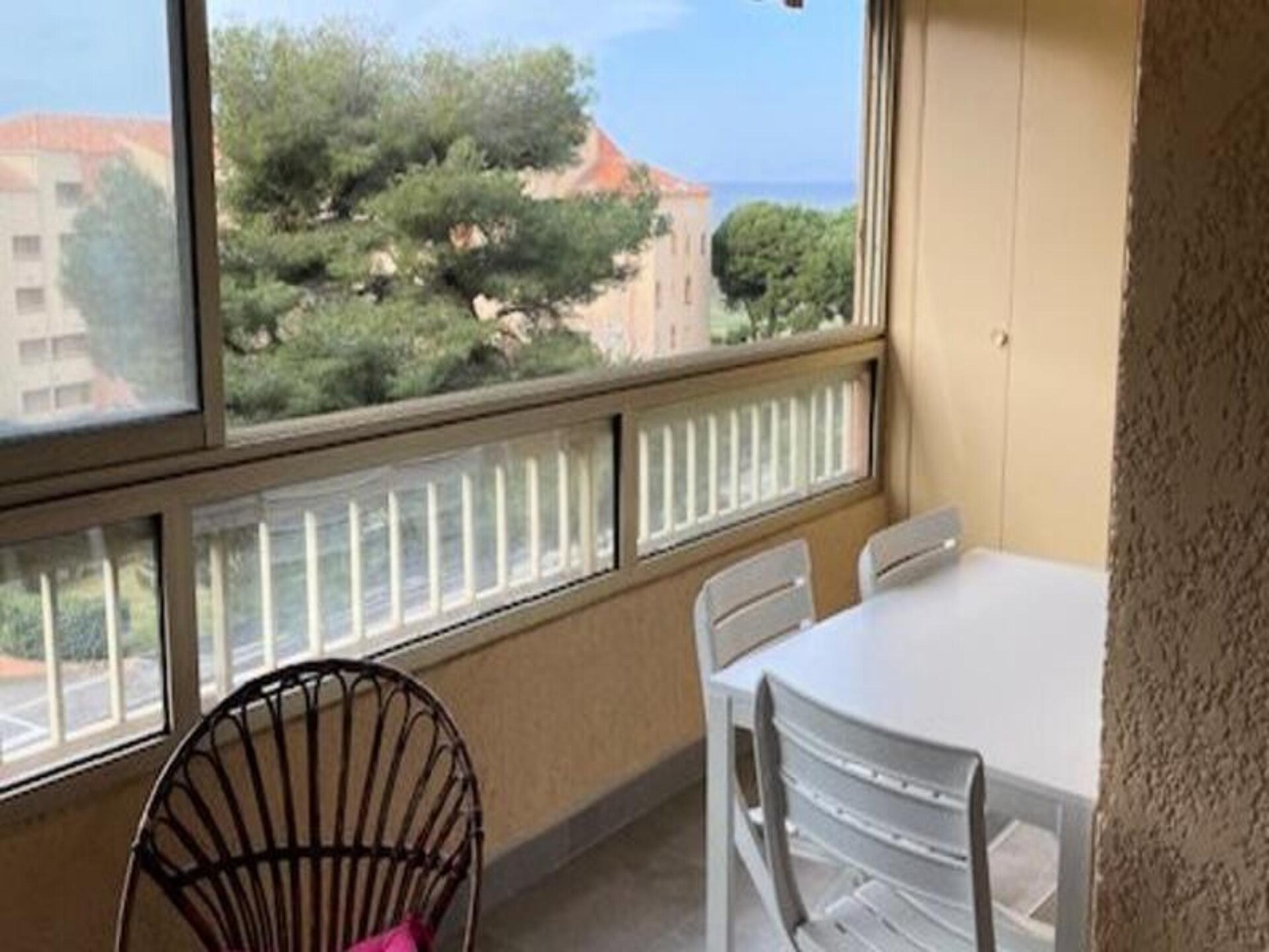 Licht appartement op loopafstand van strand in Six Fours les Plages - foto 17