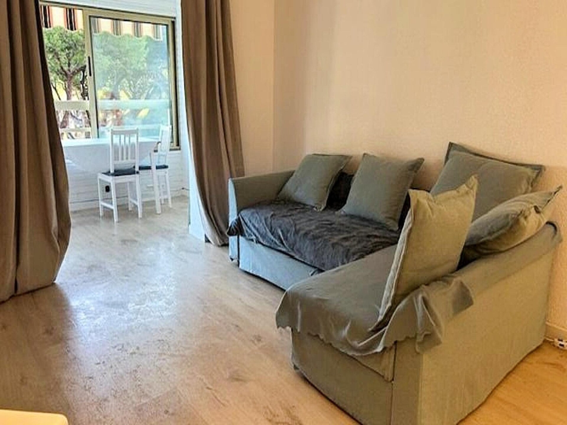 Appartement met panoramisch zeezicht op 200m van het strand - foto 16