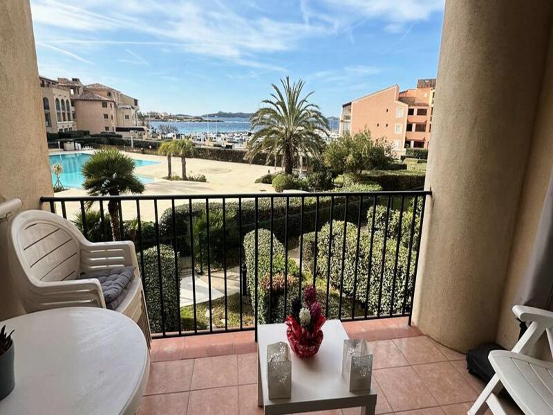Appartement met zeezicht en zwembad, 100m van strand in Six-Fours-les-Plages - foto 7