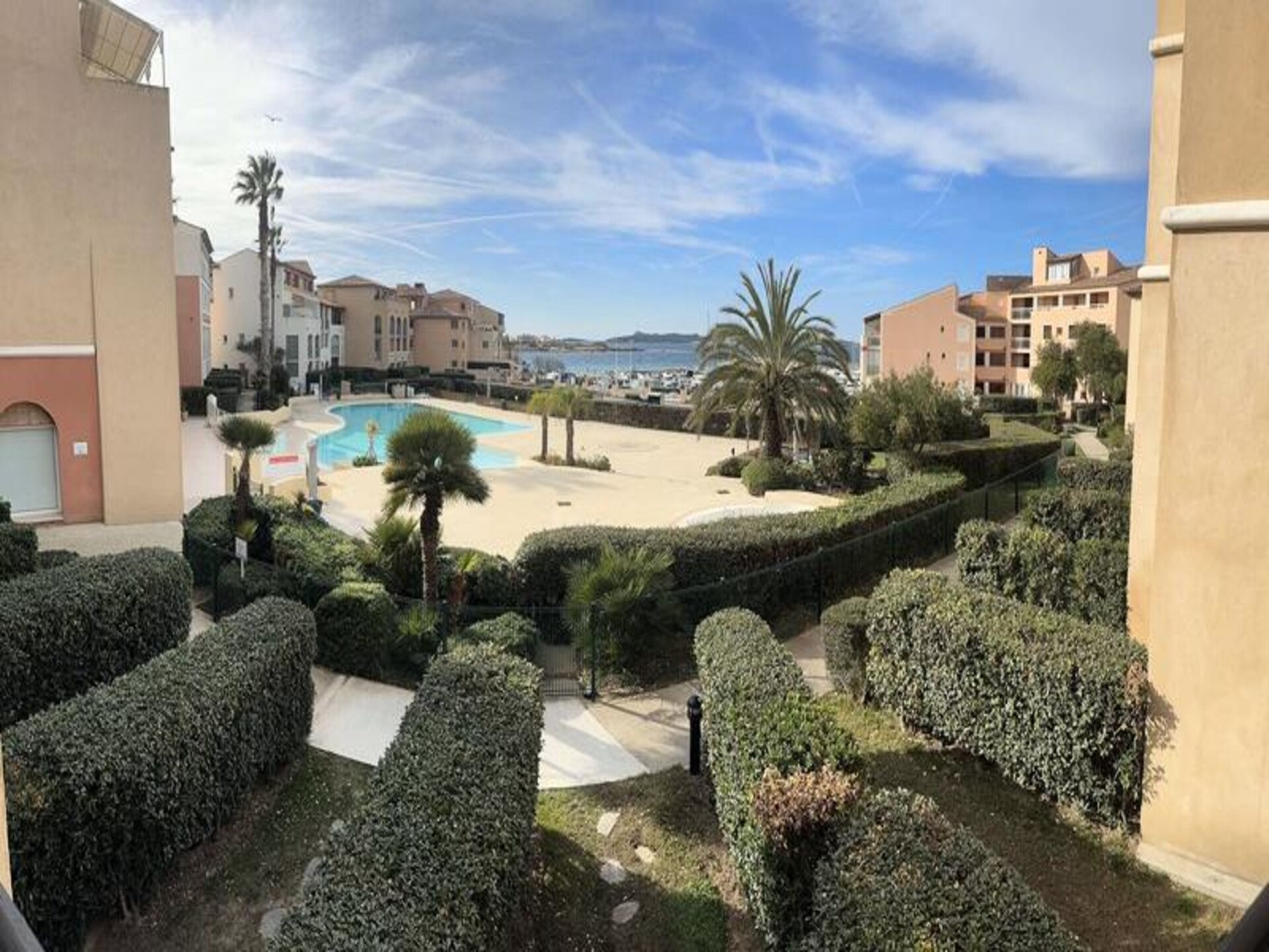 Appartement met zeezicht en zwembad, 100m van strand in Six-Fours-les-Plages - foto 10