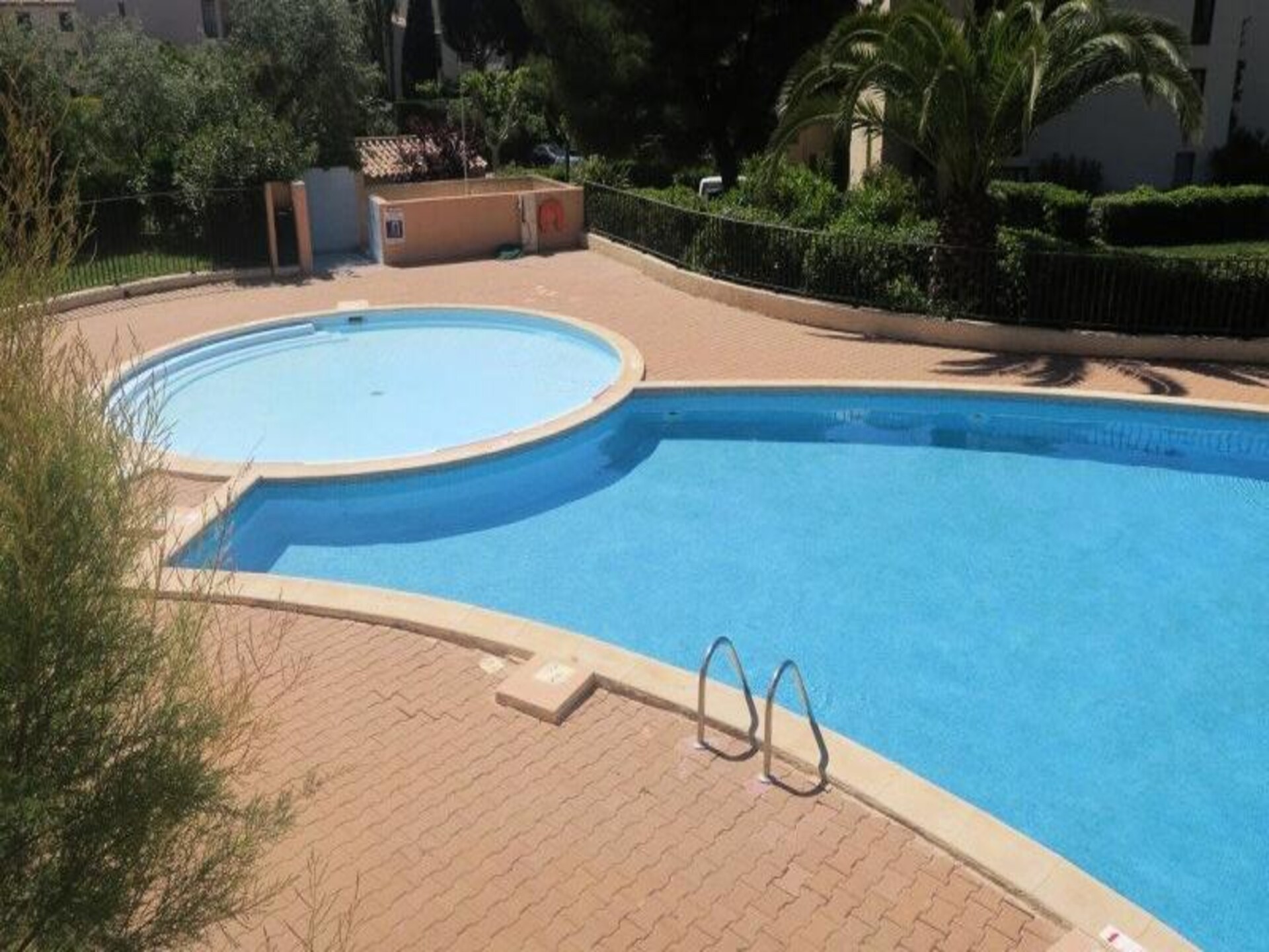 Licht appartement met privétuin en zwembad, op 100 meter van zee - foto 15
