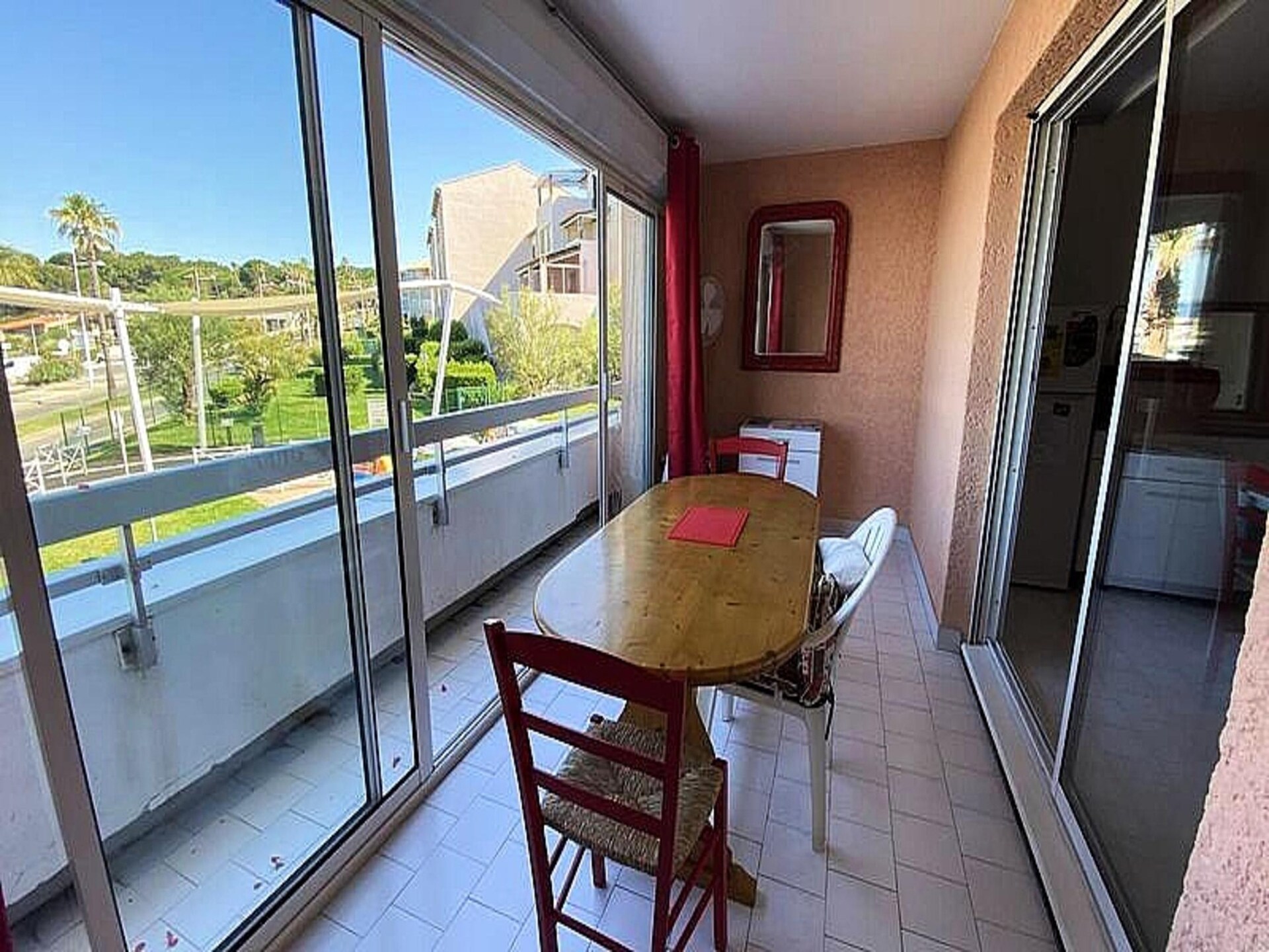 Appartement aan zee in Six Fours met balkon, op 50m van strand en haven - foto 10