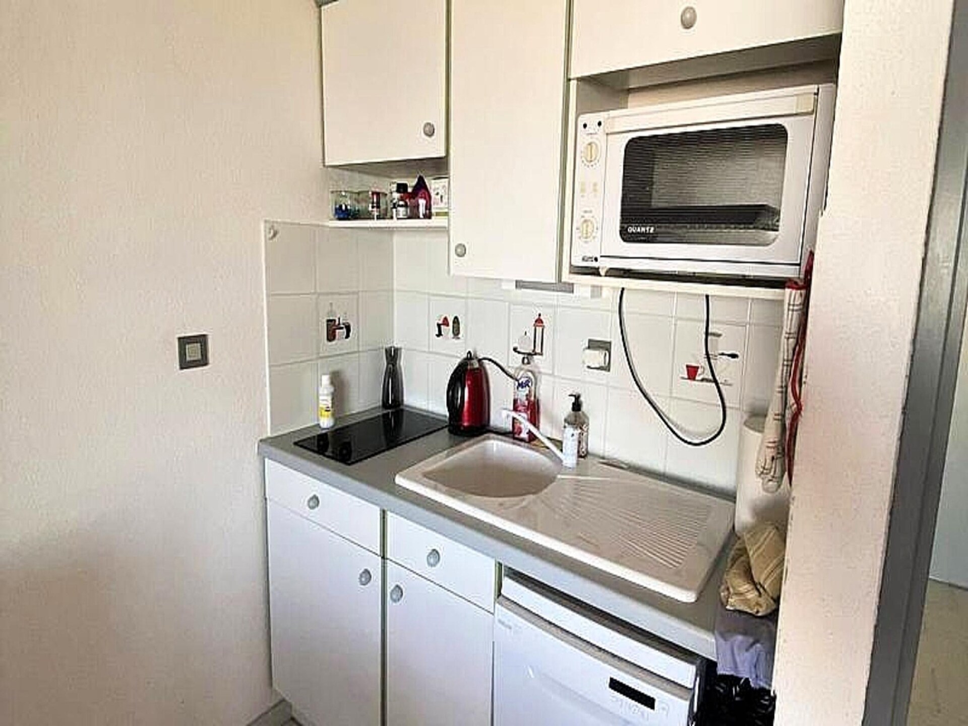 Appartement aan zee in Six Fours met balkon, op 50m van strand en haven - foto 8