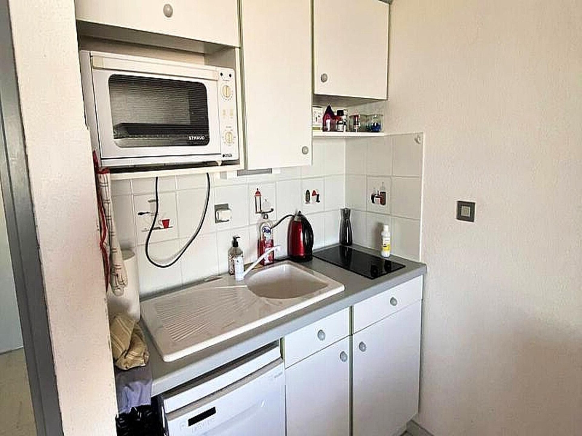 Appartement aan zee in Six Fours met balkon, op 50m van strand en haven - foto 16