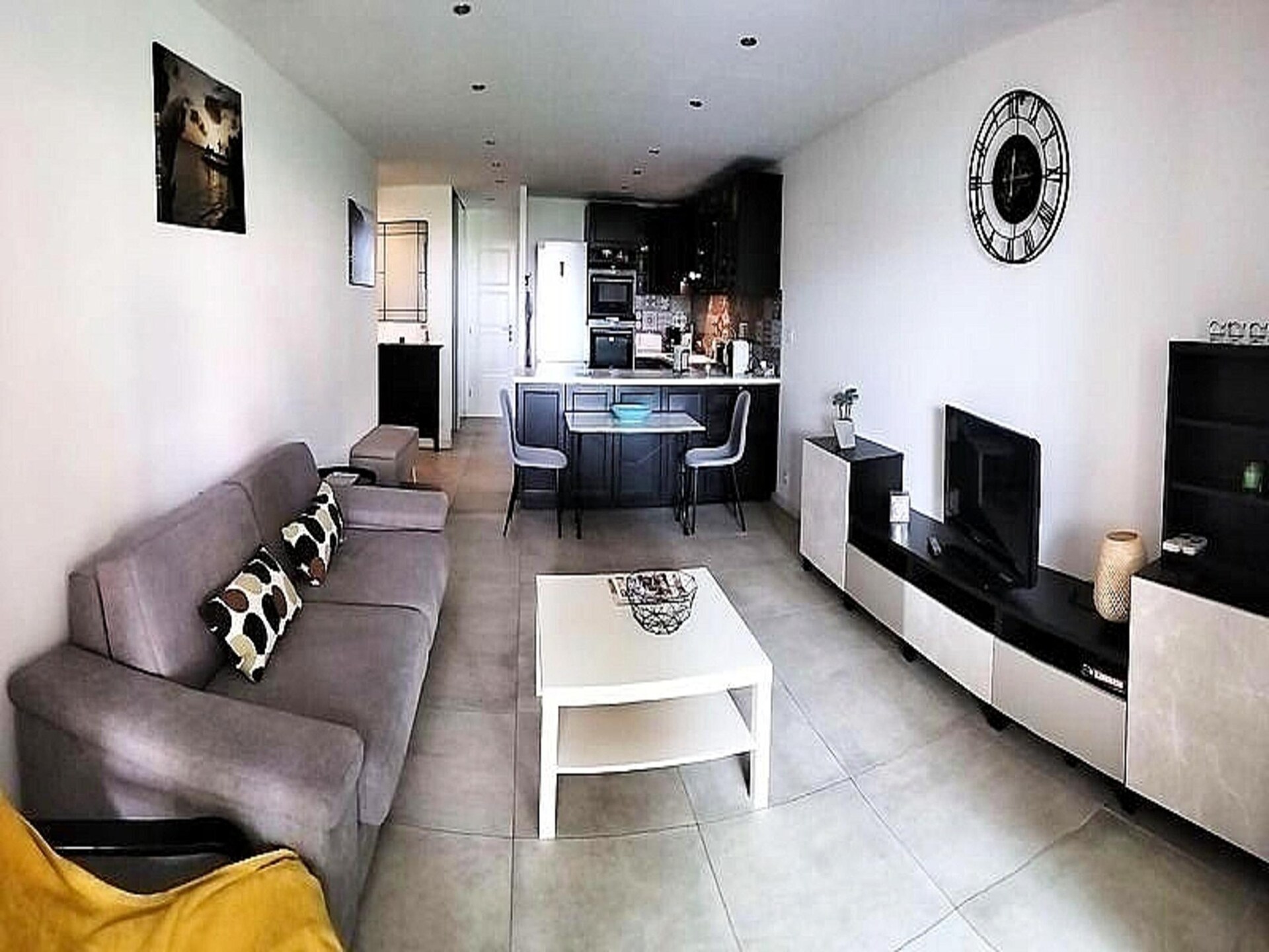 Licht appartement op 200m van zee met tuin en zwembad in Six-Fours - foto 11