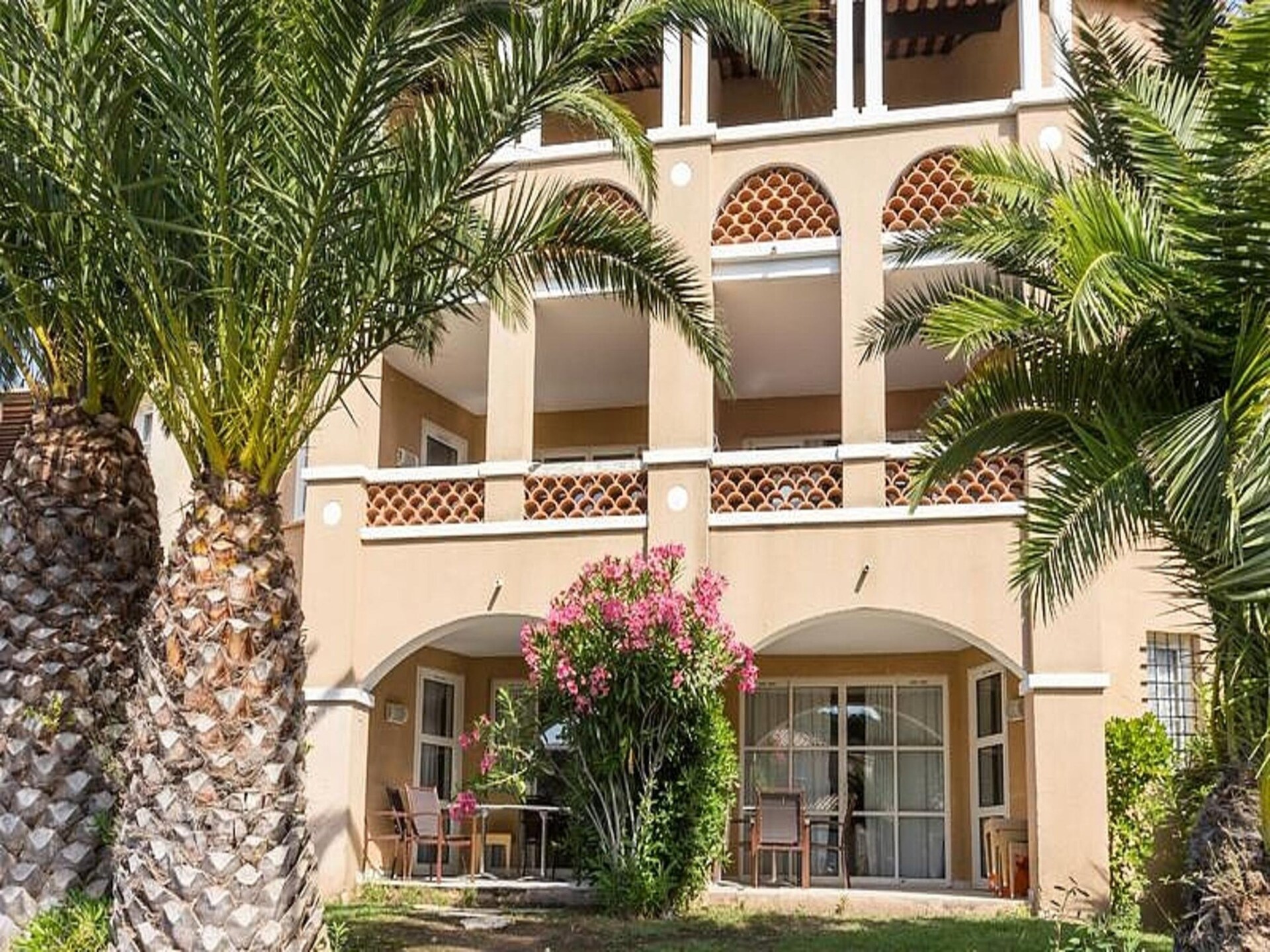 Knusse studio voor 5 aan de Côte d'Azur met zwembaden en zeezicht - foto 13