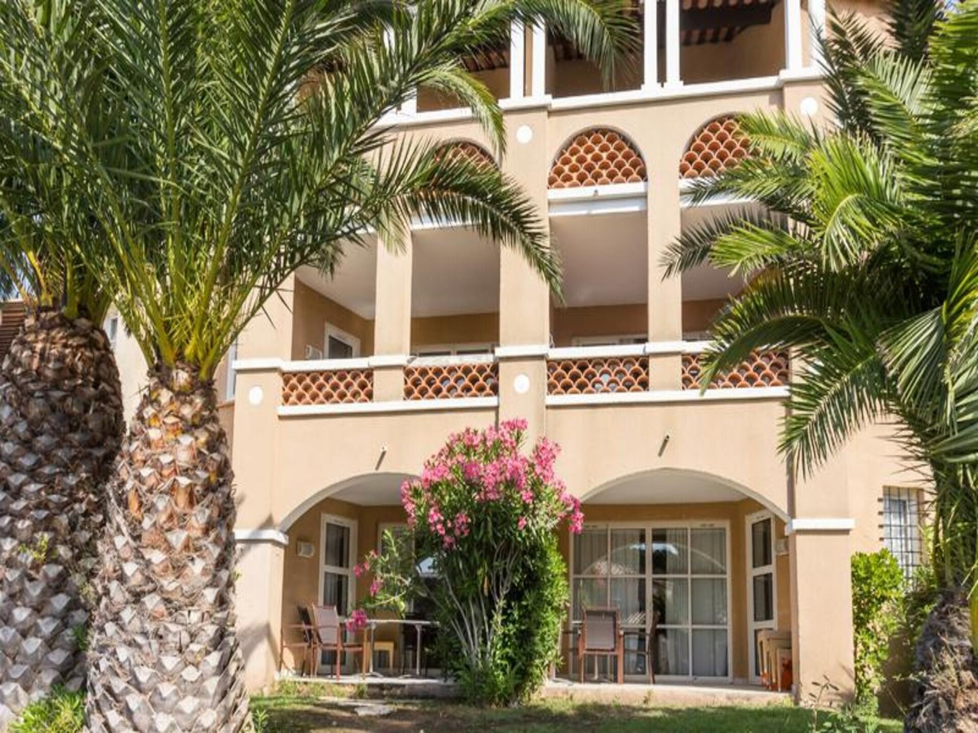 Knus appartement voor 5 aan de Côte d'Azur met zwembaden nabij strand - foto 6
