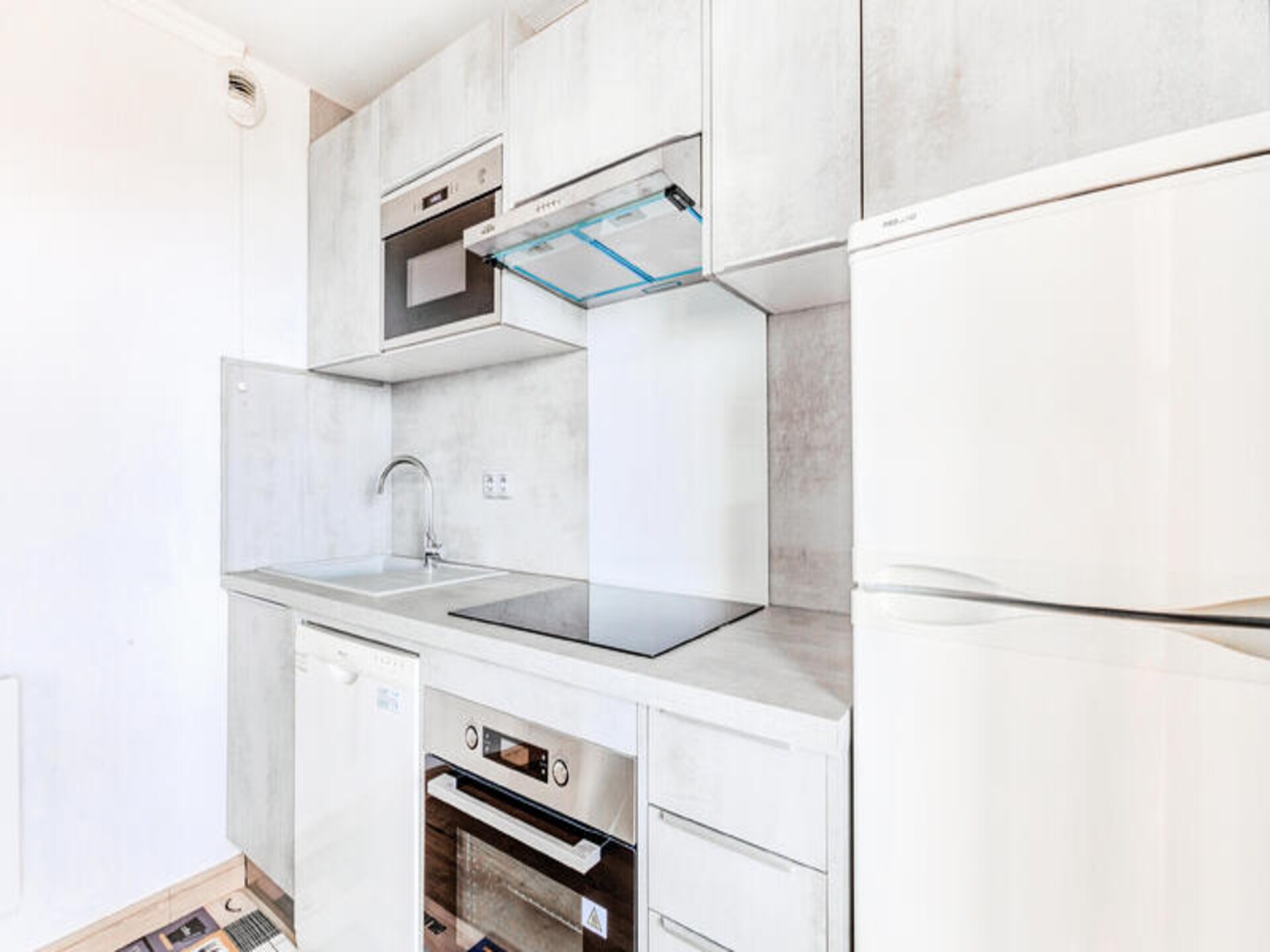 Knus appartement met zeezicht en overdekt terras in Saint-Raphaël - foto 18