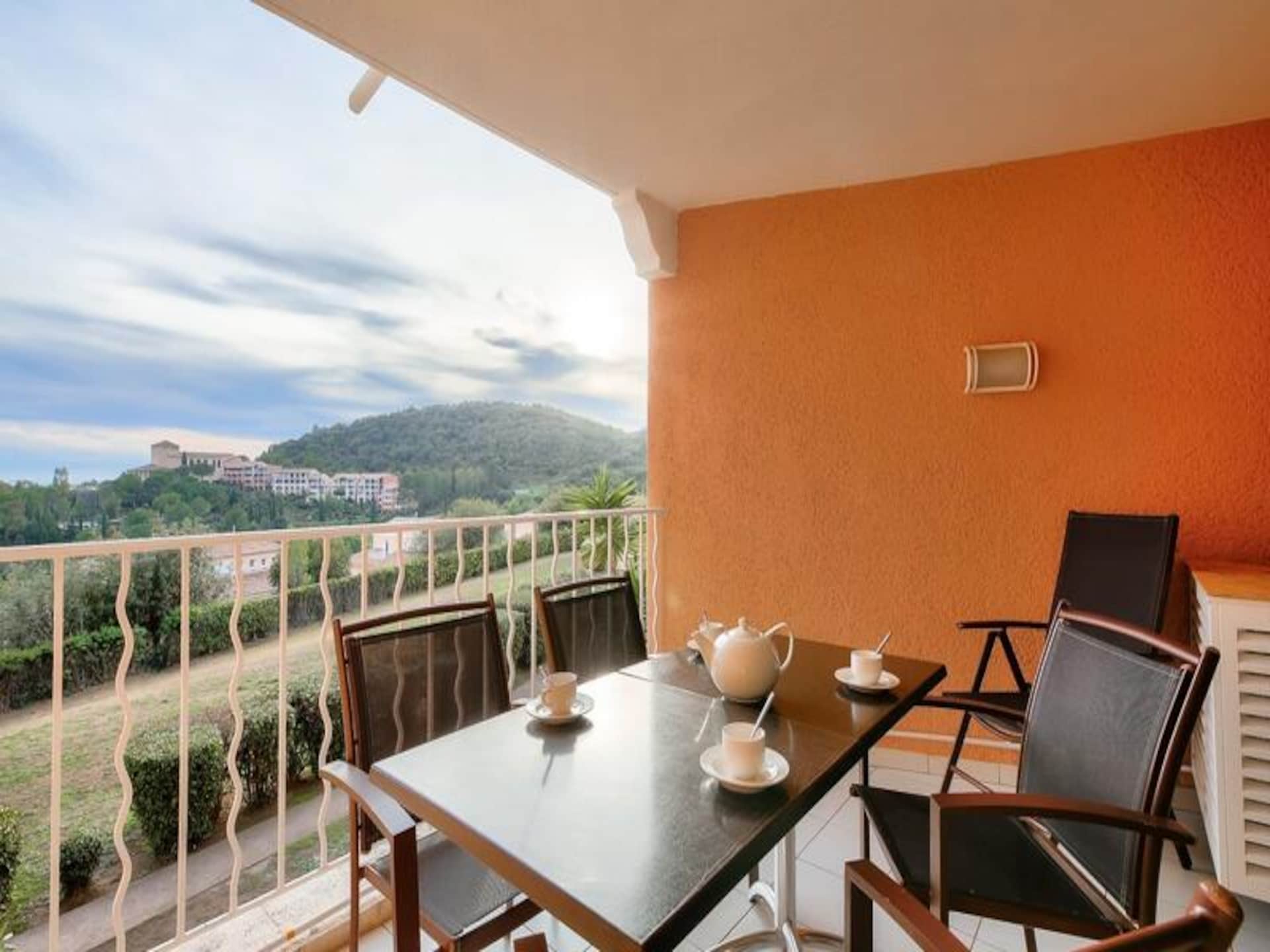 Knus appartement in Cap Esterel met terras, vlakbij strand en winkels - foto 26
