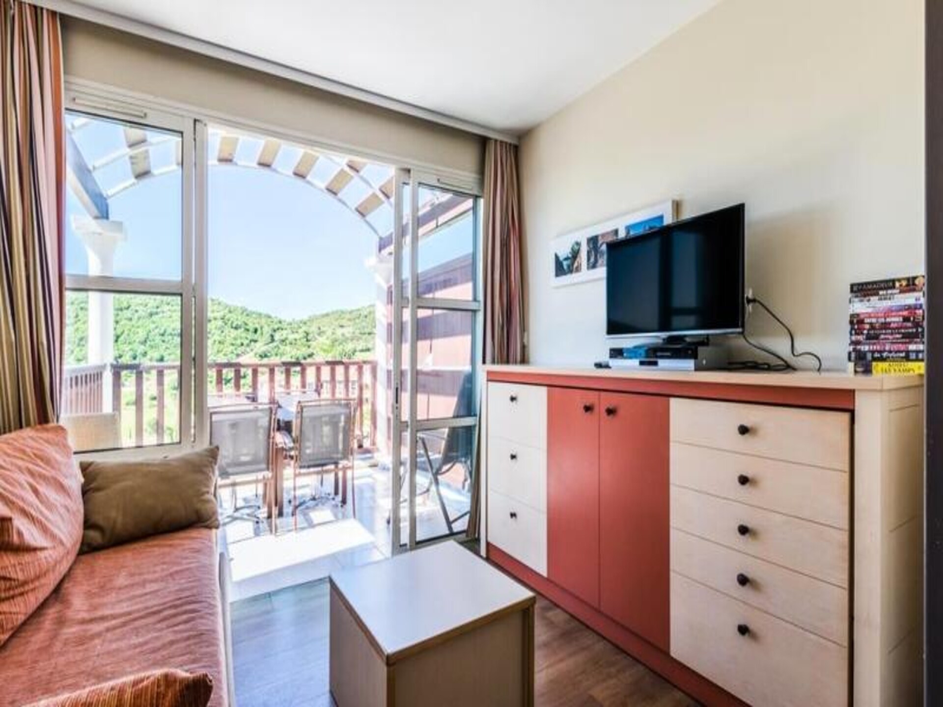 Licht hoekappartement met zeezicht en terras nabij Agay Bay - foto 15
