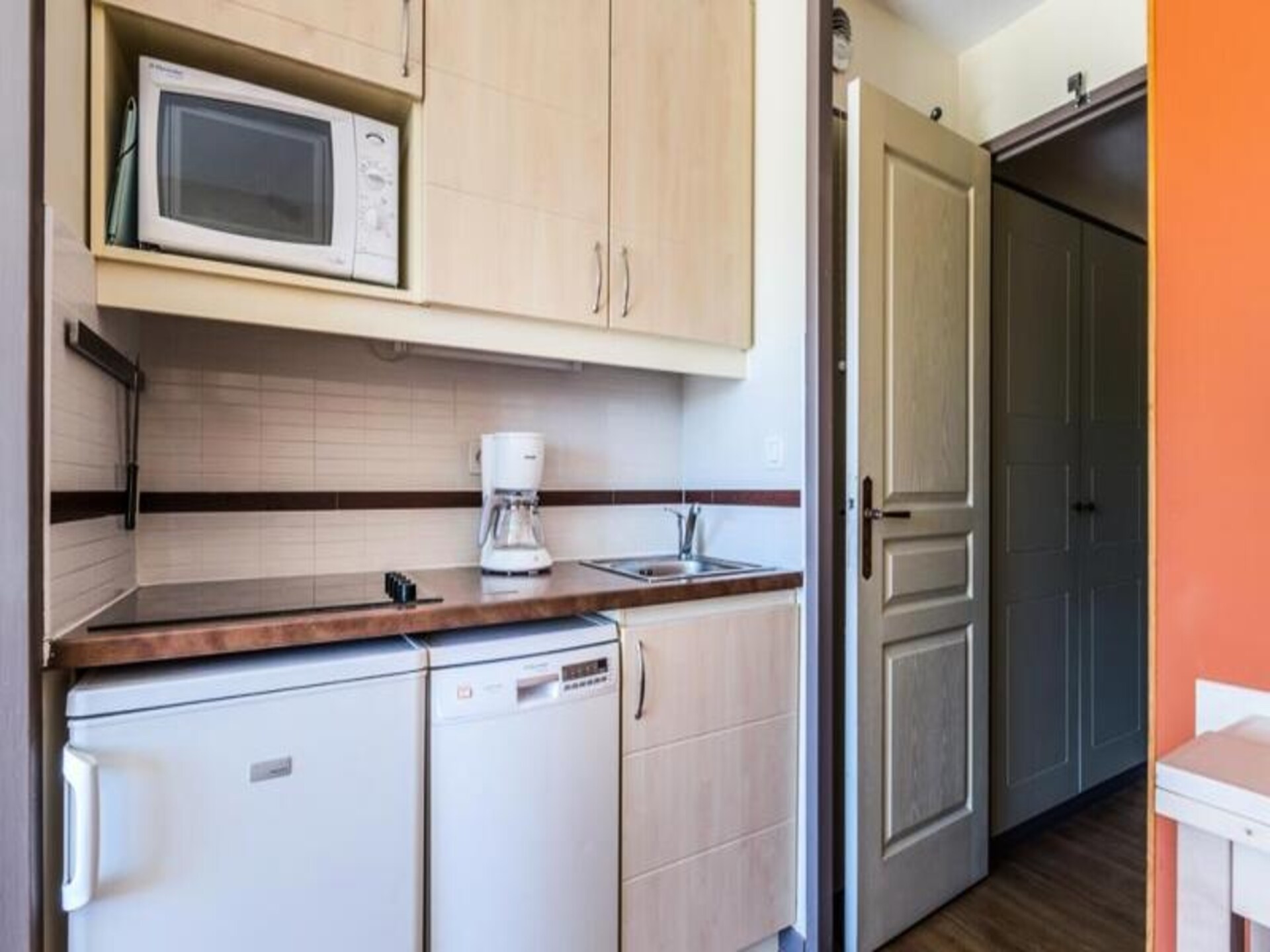 Licht hoekappartement met zeezicht en terras nabij Agay Bay - foto 18