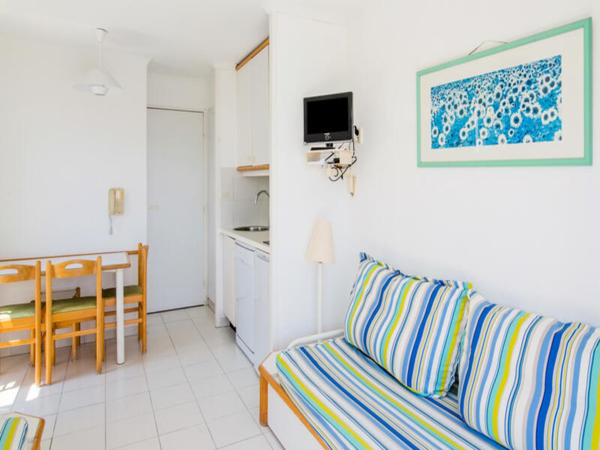 Knus appartement met zeezicht en terras nabij Agay Bay - foto 17
