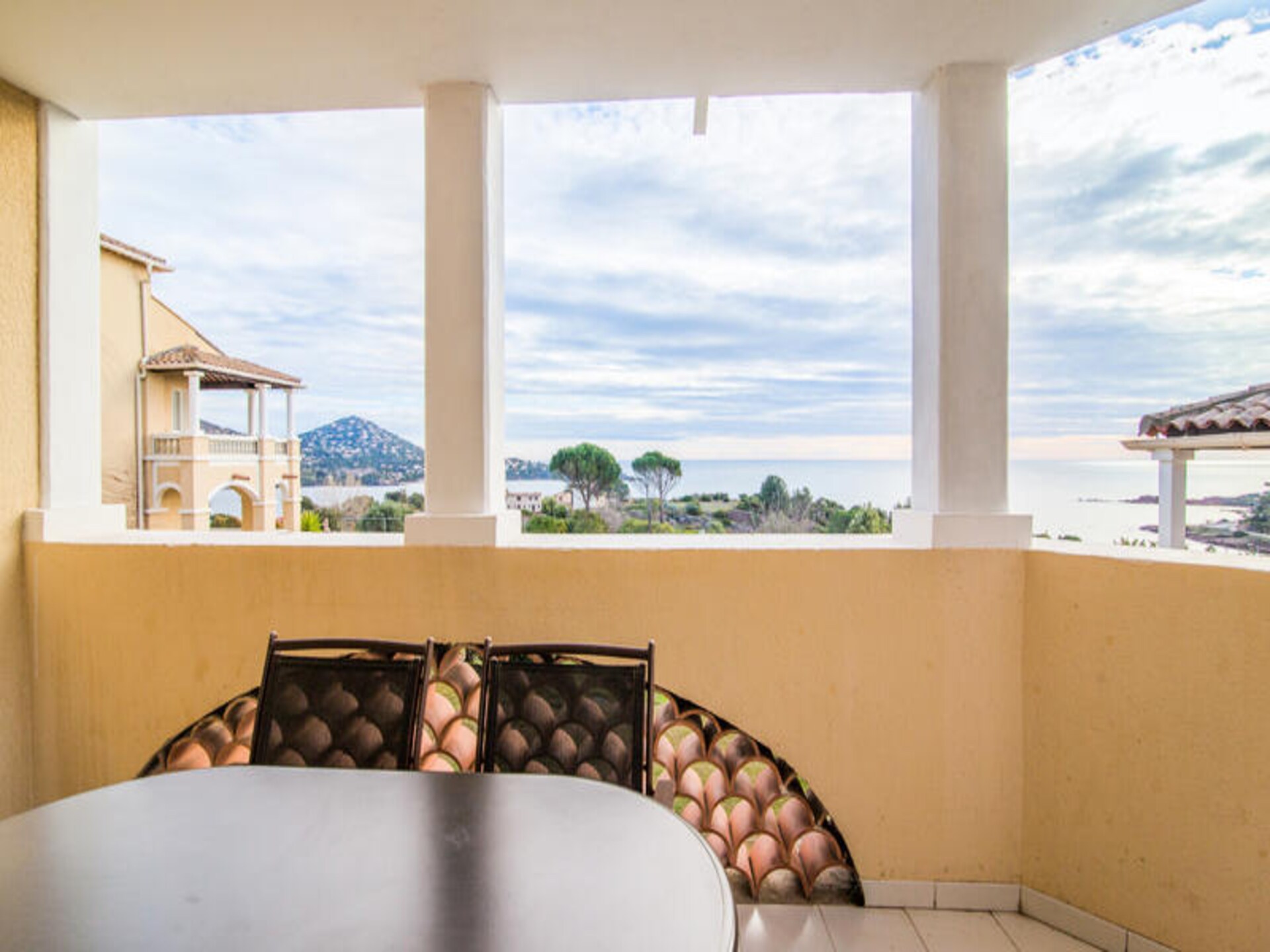 Knus appartement met zeezicht en terras, vlakbij strand Agay - foto 10