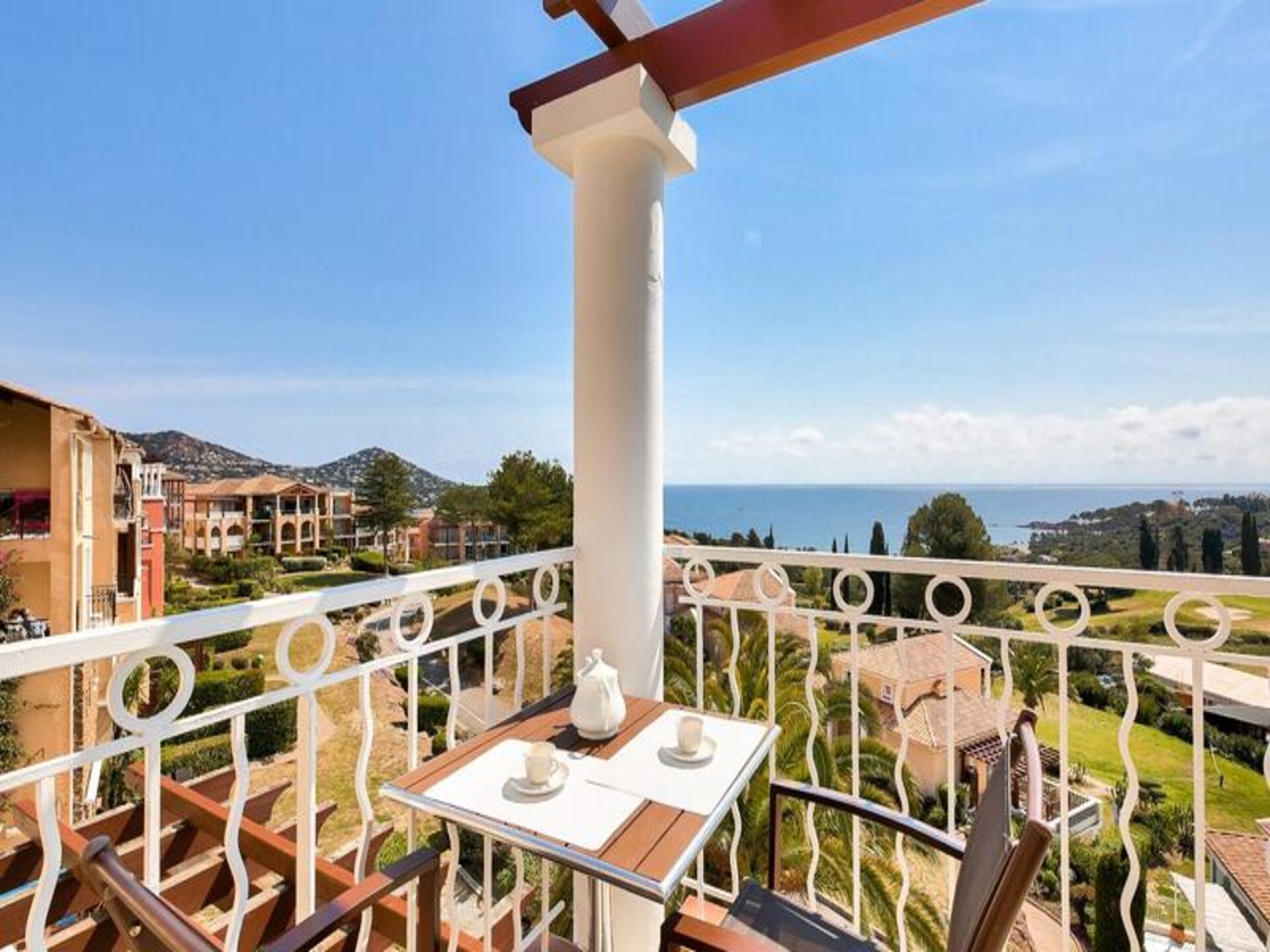 Duplex-appartement met zeezicht in Cap Esterel, 1 km van strand Agay - foto 28