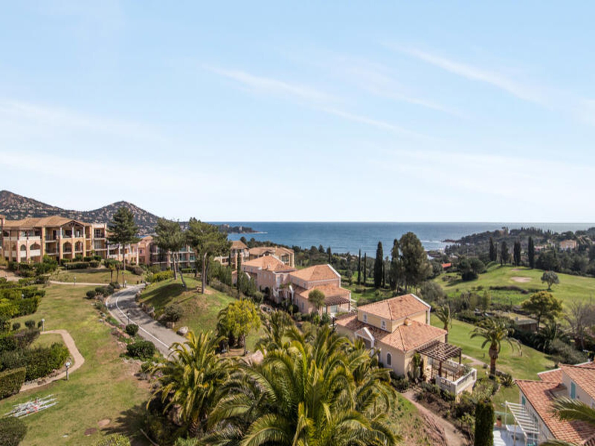 Duplex-appartement met zeezicht in Cap Esterel, 1 km van strand Agay - foto 29