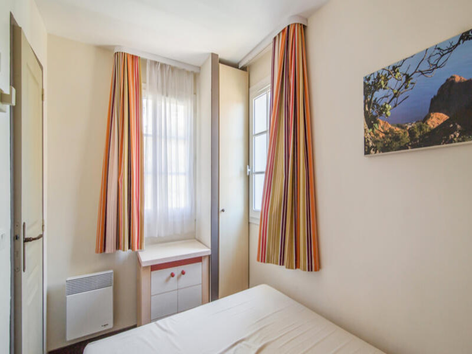 Licht appartement met zeezicht en terras nabij strand Saint-Raphaël - foto 20