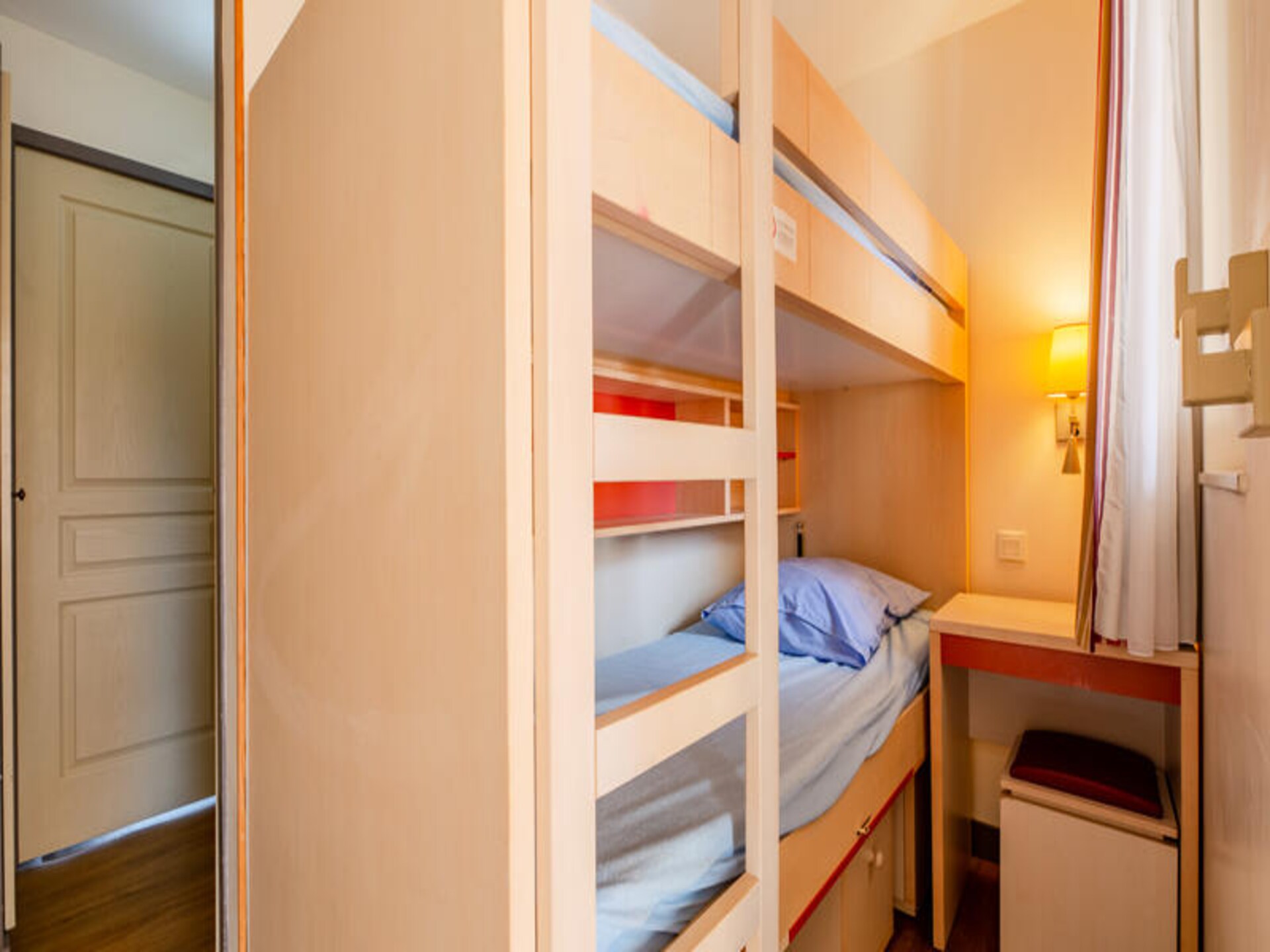 Gezinsappartement met zeezicht en overdekt terras in Saint-Raphaël - foto 18