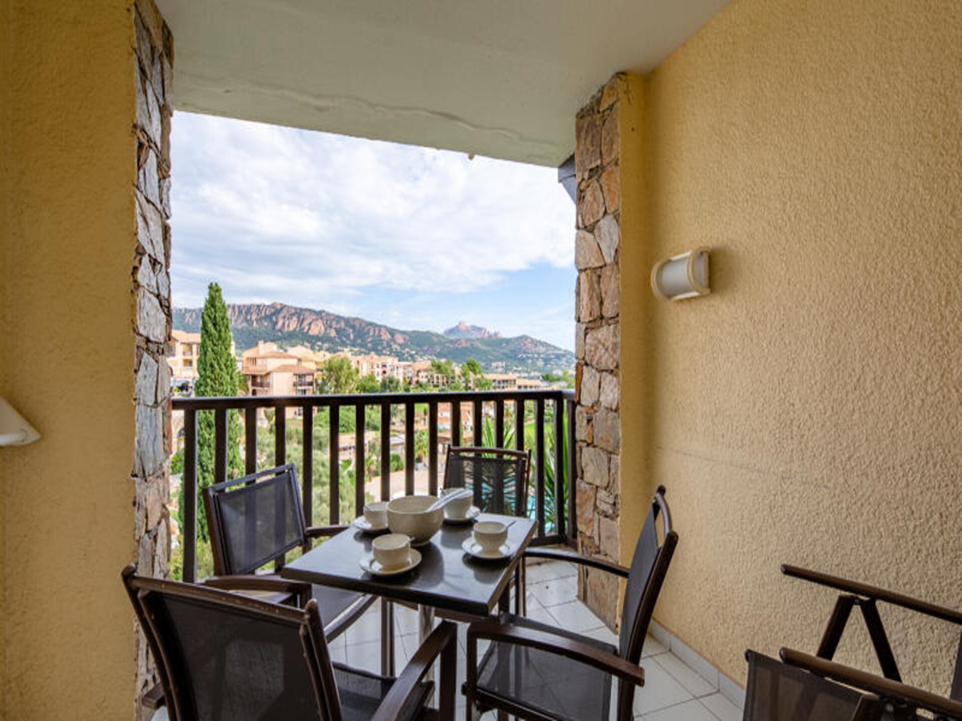 Gezinsappartement met zeezicht en overdekt terras in Saint-Raphaël - foto 23