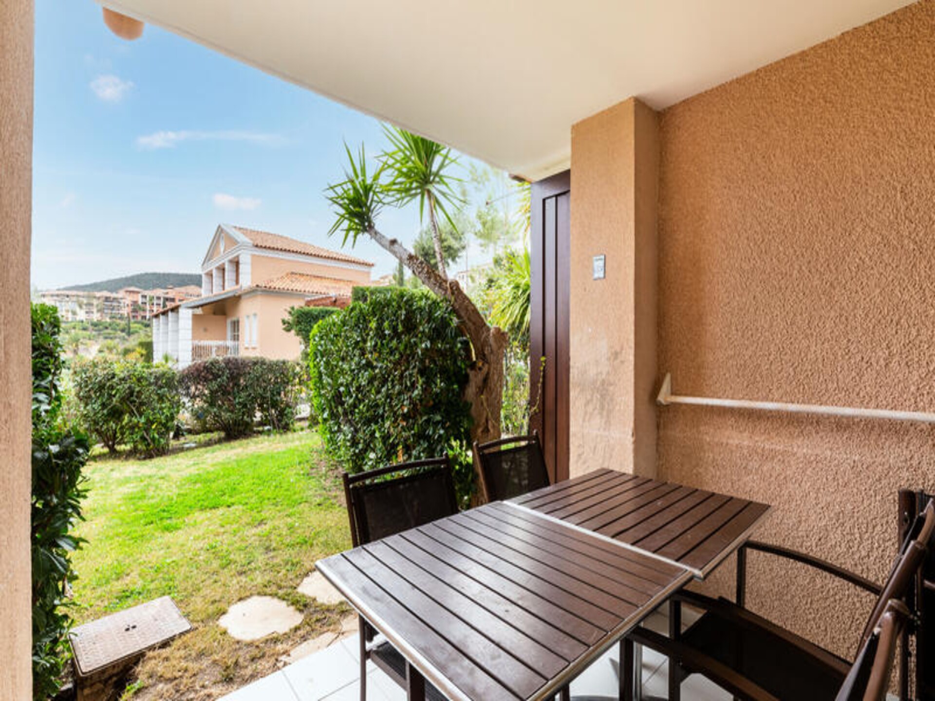 Knus appartement in Saint-Raphaël met tuin, vlakbij strand en dorp - foto 23