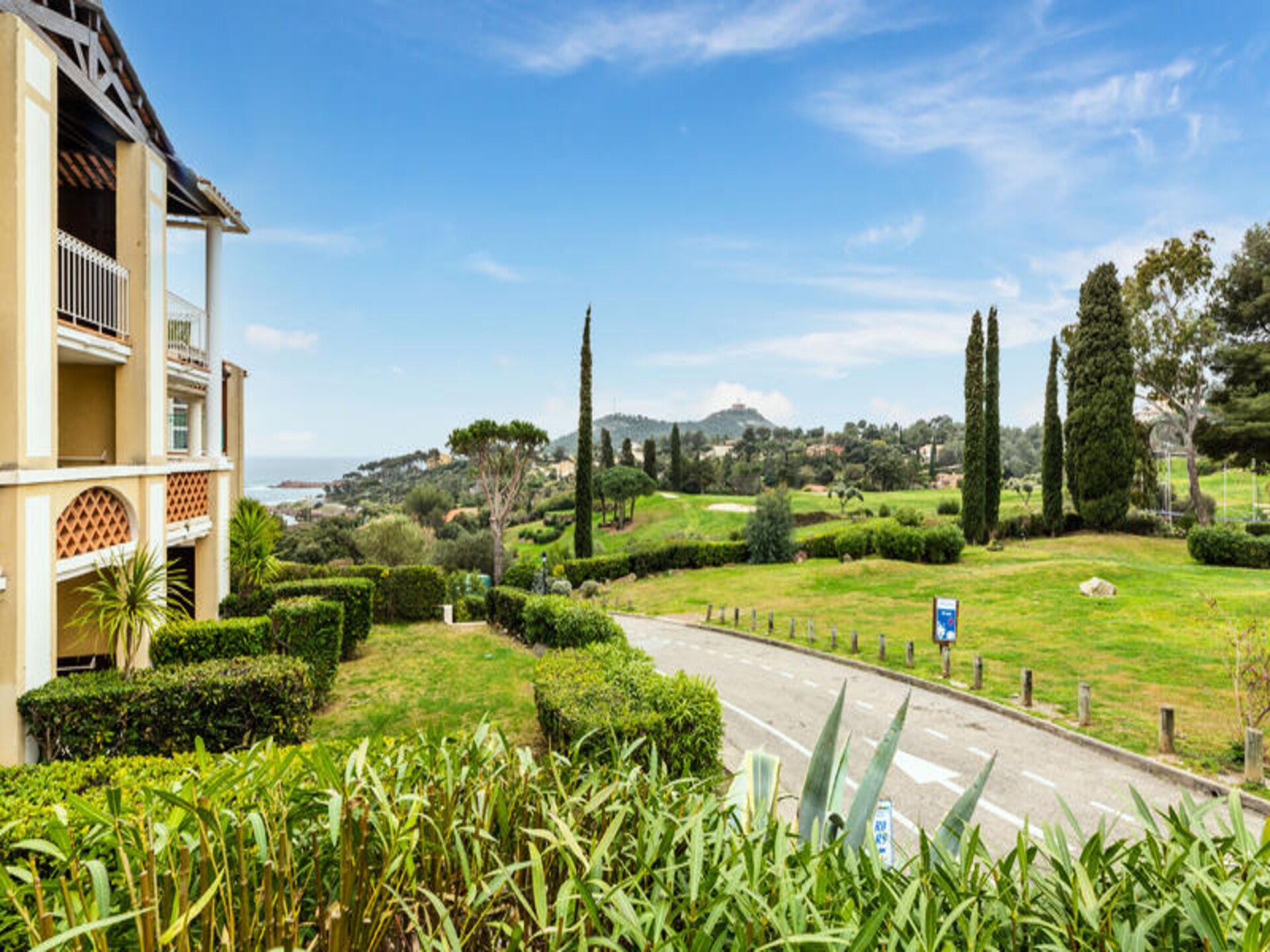 Knus appartement in Saint-Raphaël met tuin, vlakbij strand en dorp - foto 25