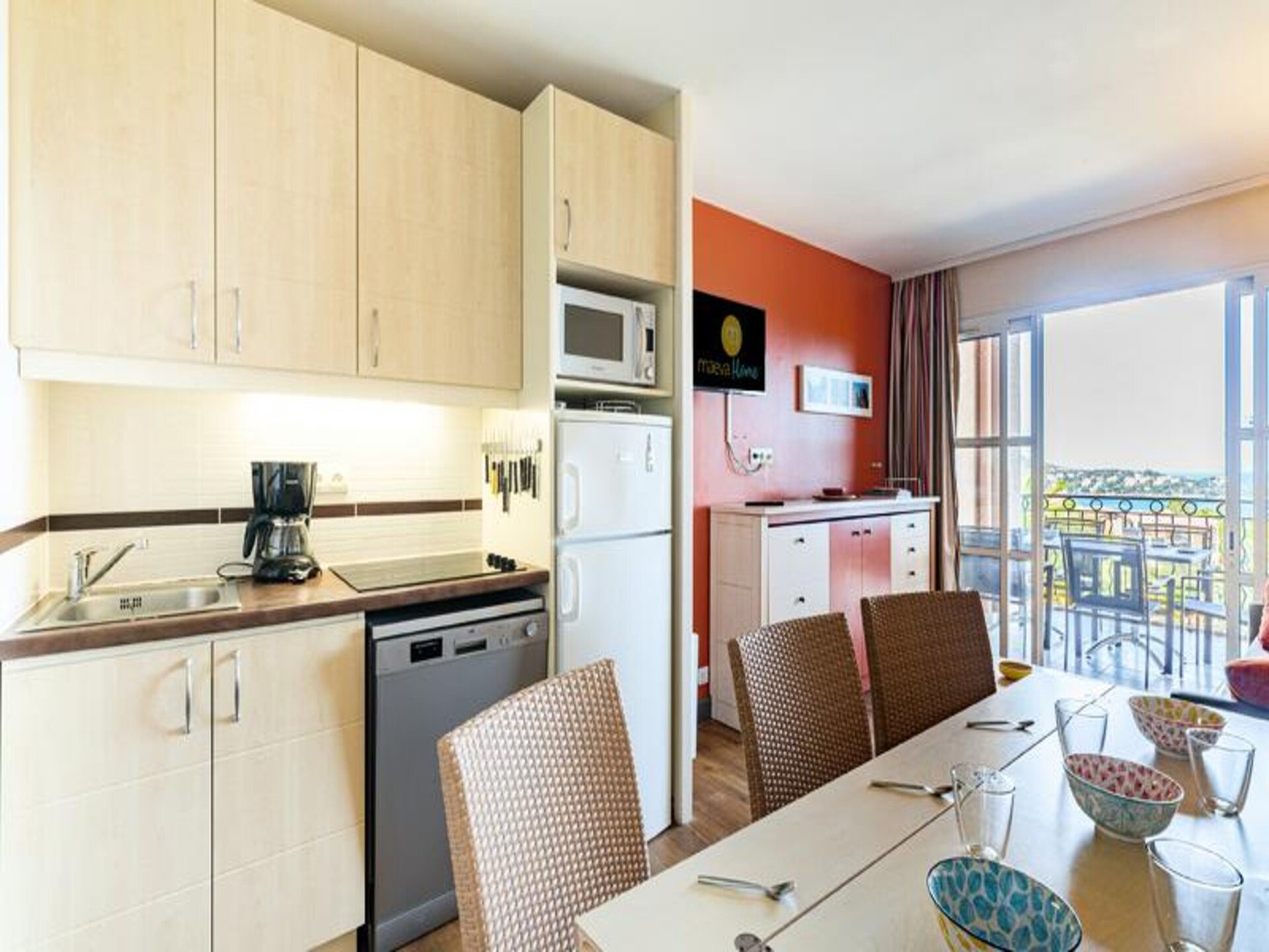 Zonnig appartement met zeezicht en tuin nabij strand Saint-Raphaël - foto 18
