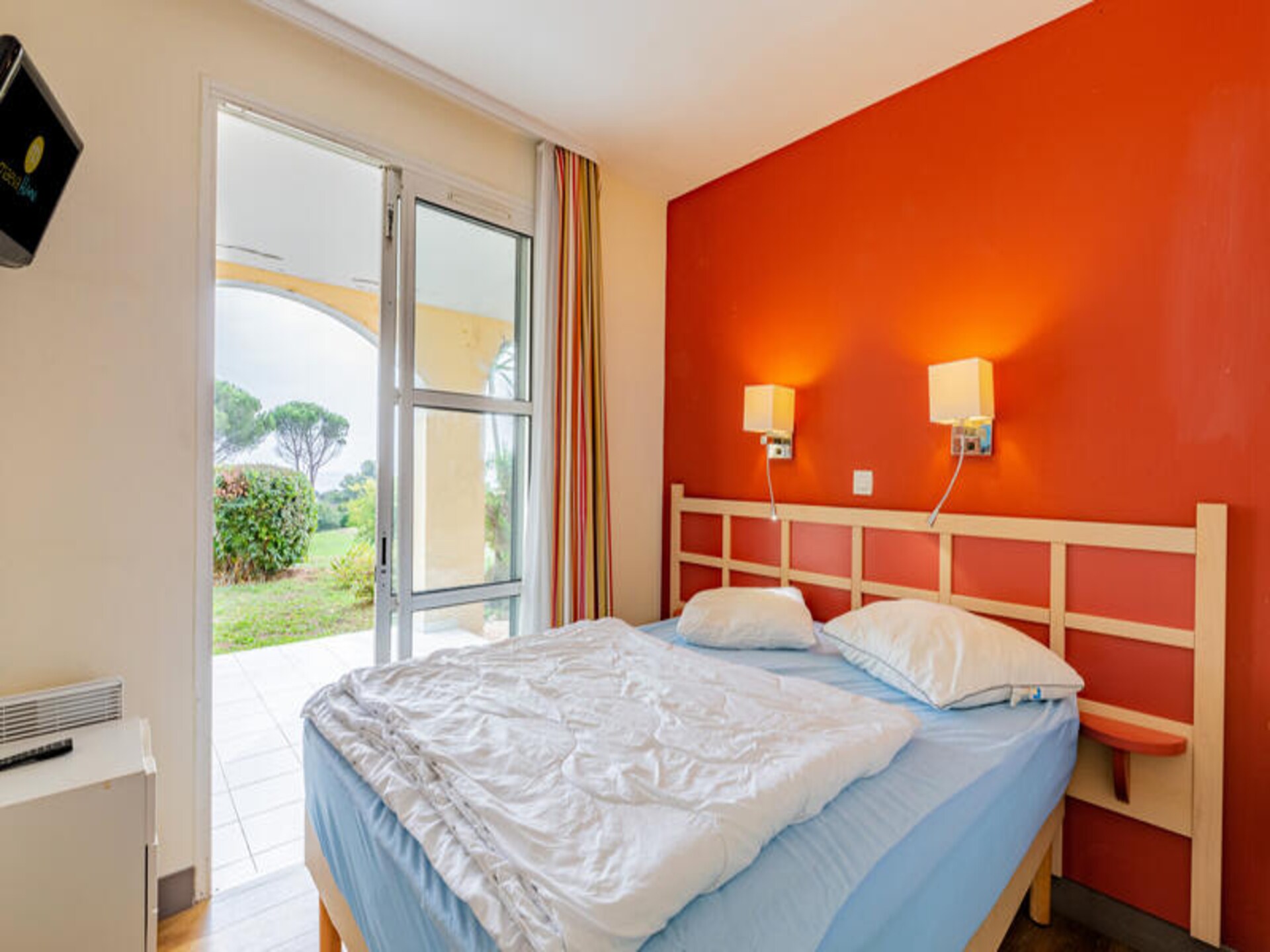 Licht appartement met zeezicht en tuin, vlakbij strand in Saint-Raphaël - foto 23