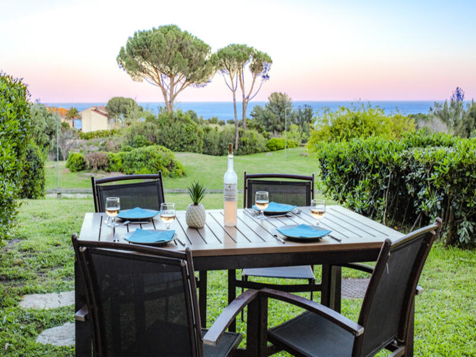 Licht appartement met zeezicht en tuin, vlakbij strand in Saint-Raphaël - foto 29