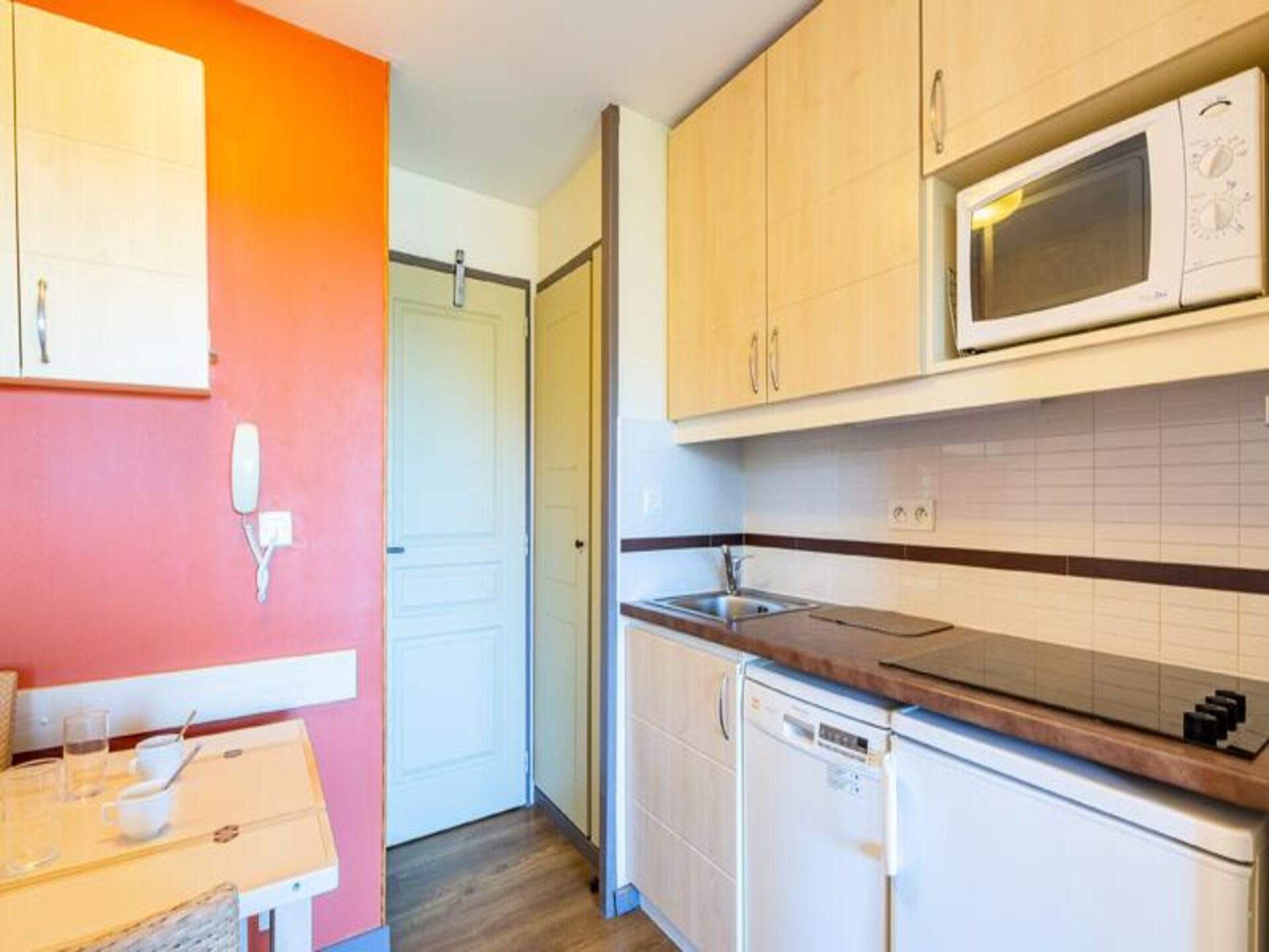Knus appartement in Cap Esterel met tuin en uitzicht op de bergen - foto 19