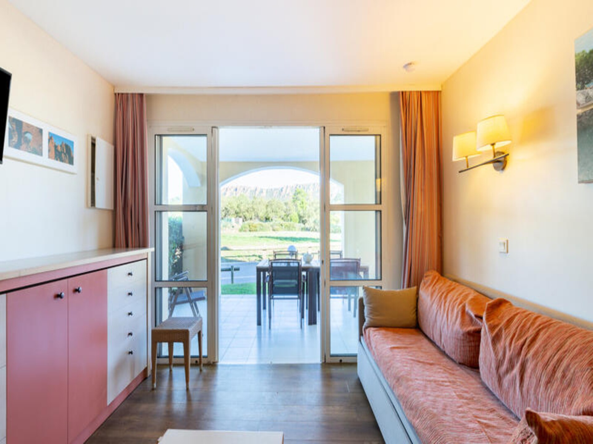 Knus appartement in Cap Esterel met overdekt terras en uitzicht op de bergen - foto 13