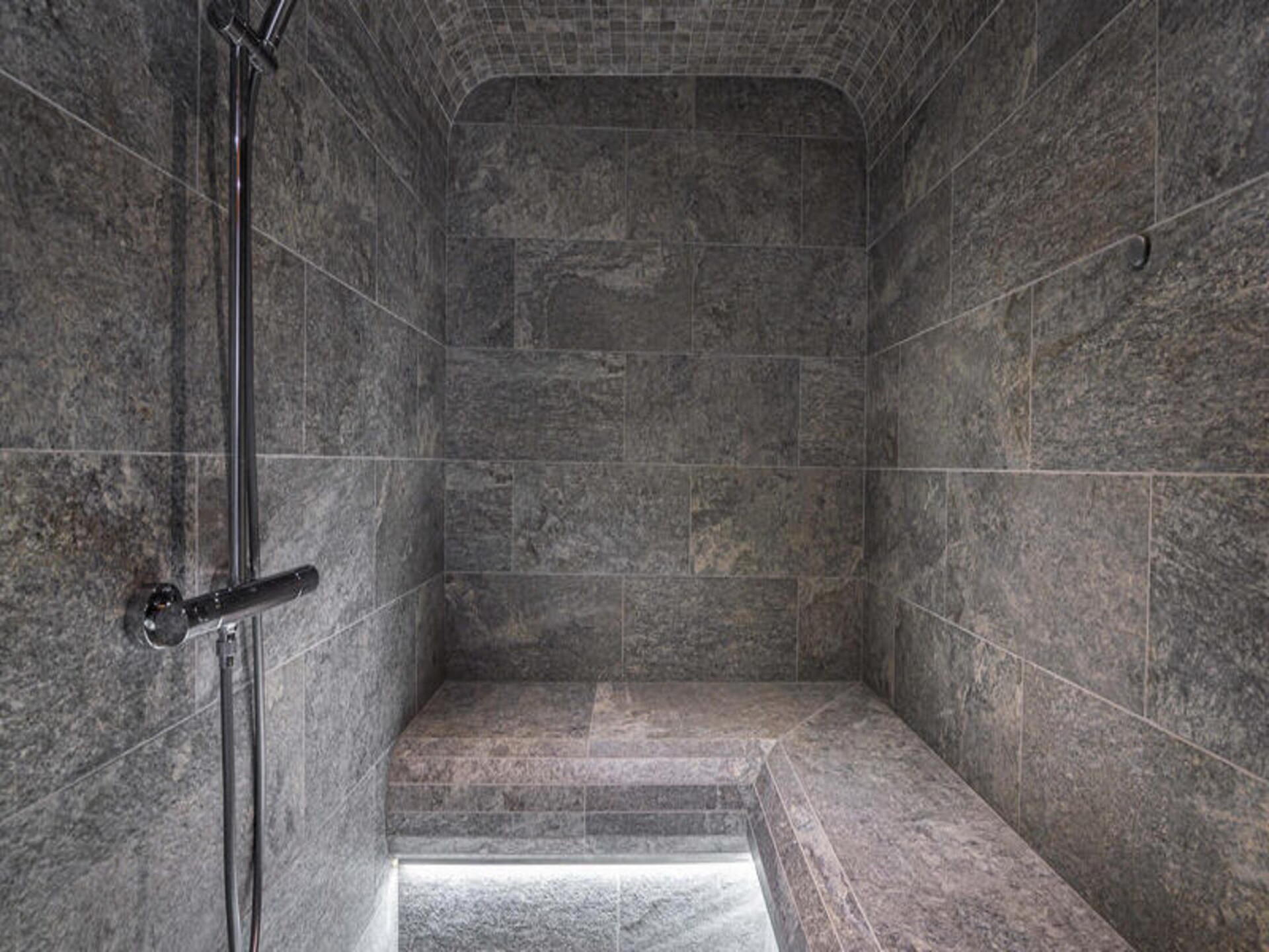Ruim duplexappartement met hamam op 100m van de piste in Courchevel Le Praz - foto 19